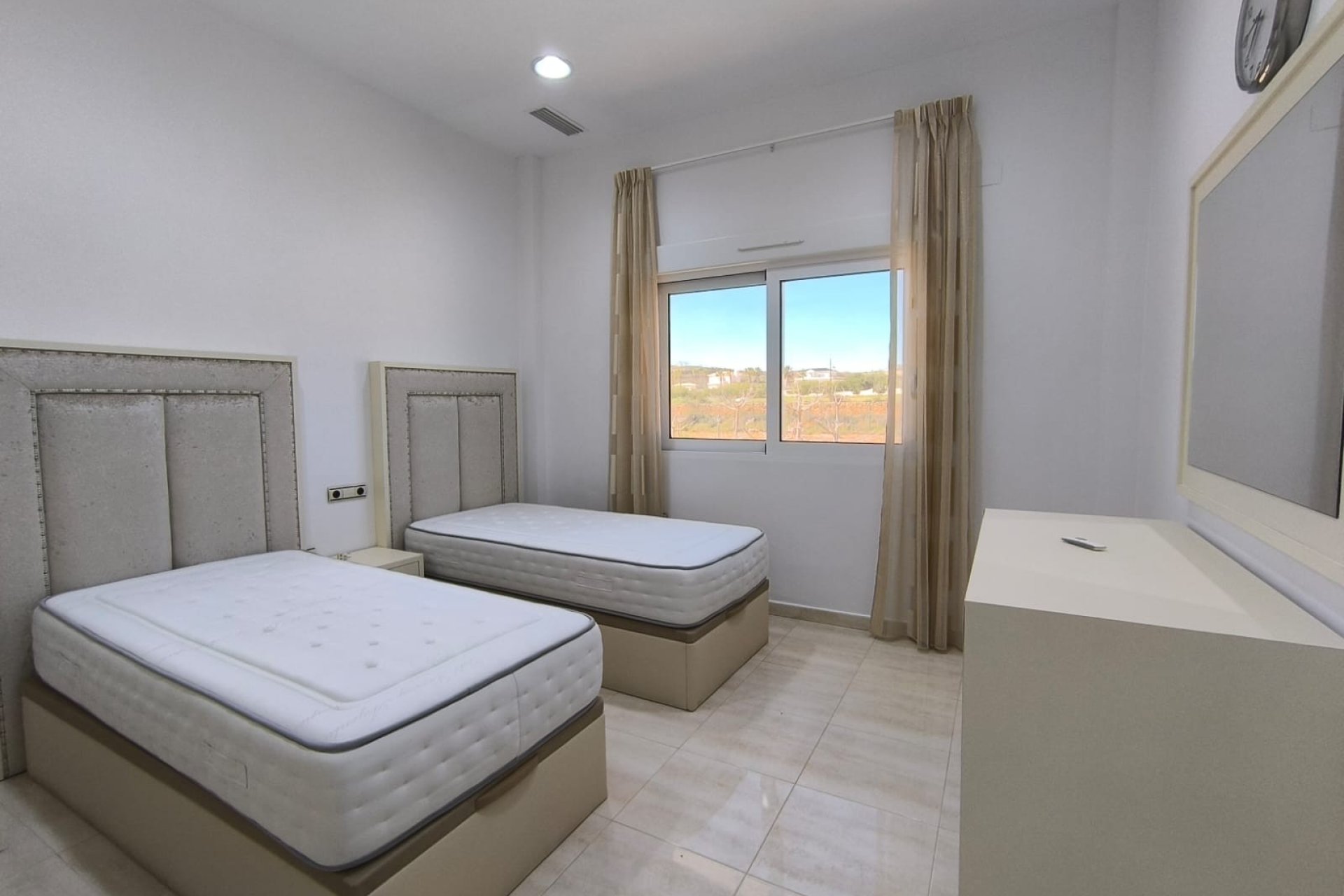 Használt Ingatlanok - Villa -
Pinoso - Inland