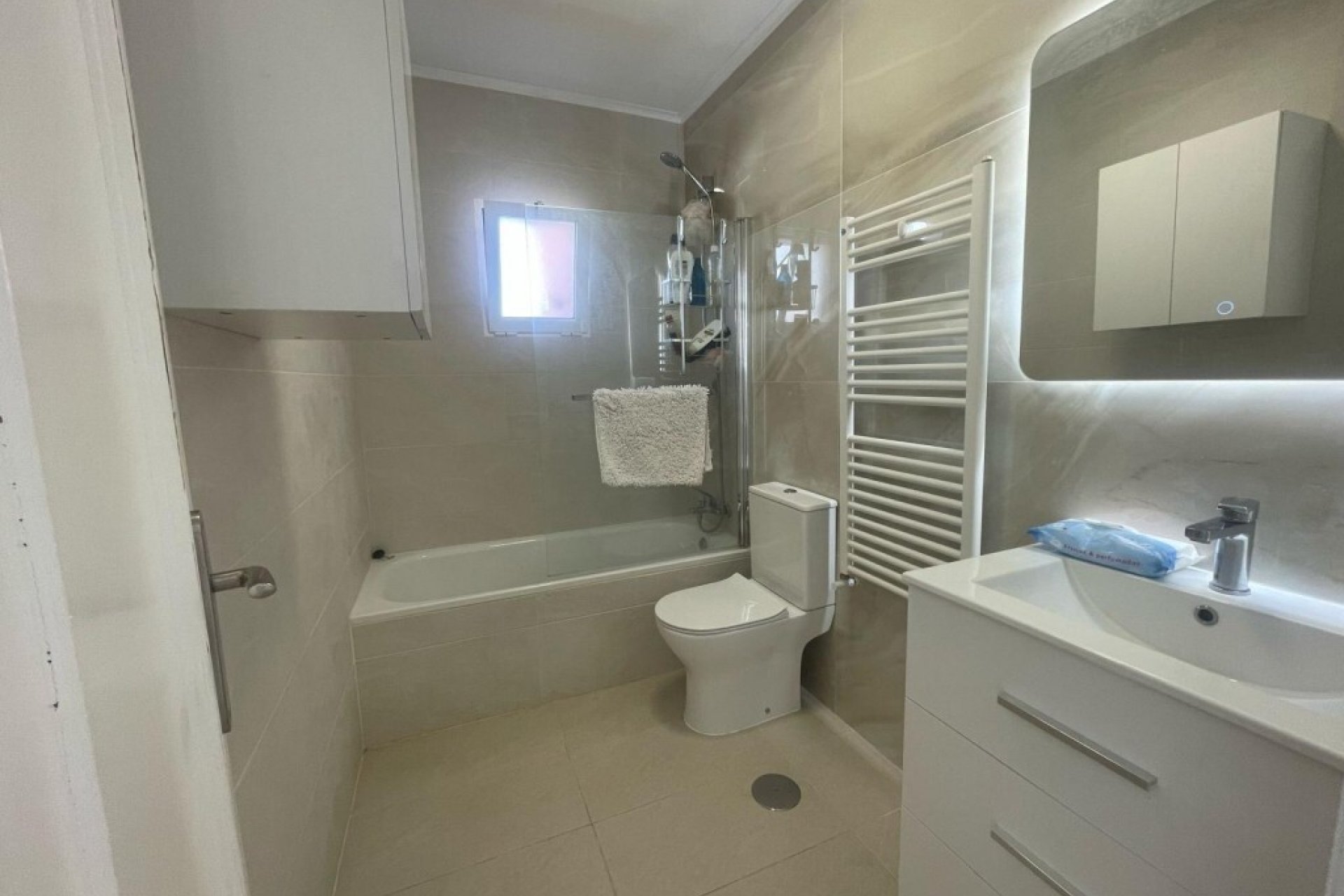 Használt Ingatlanok - Villa -
Playa Flamenca - Costa Blanca