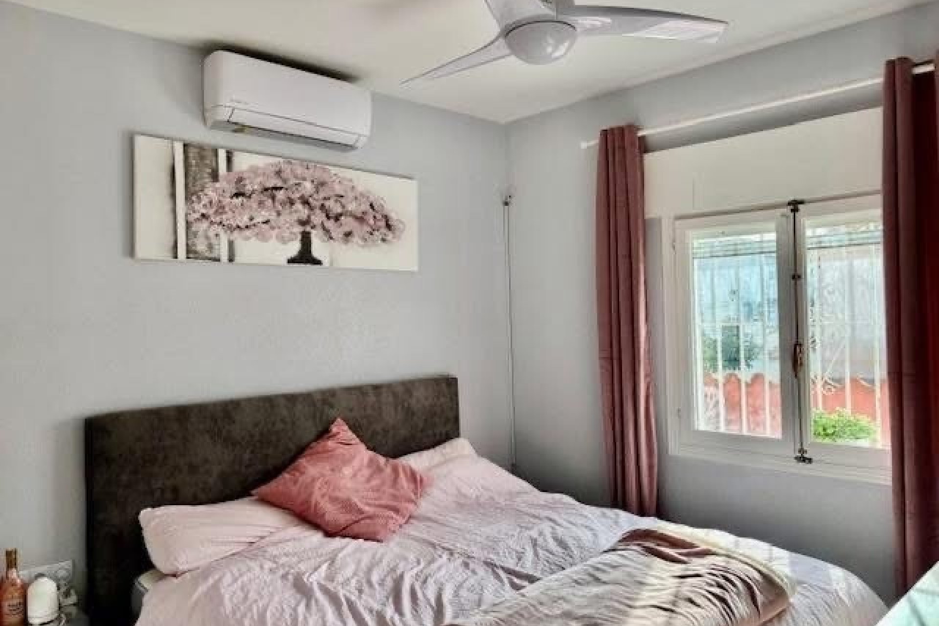 Használt Ingatlanok - Villa -
Playa Flamenca - Costa Blanca