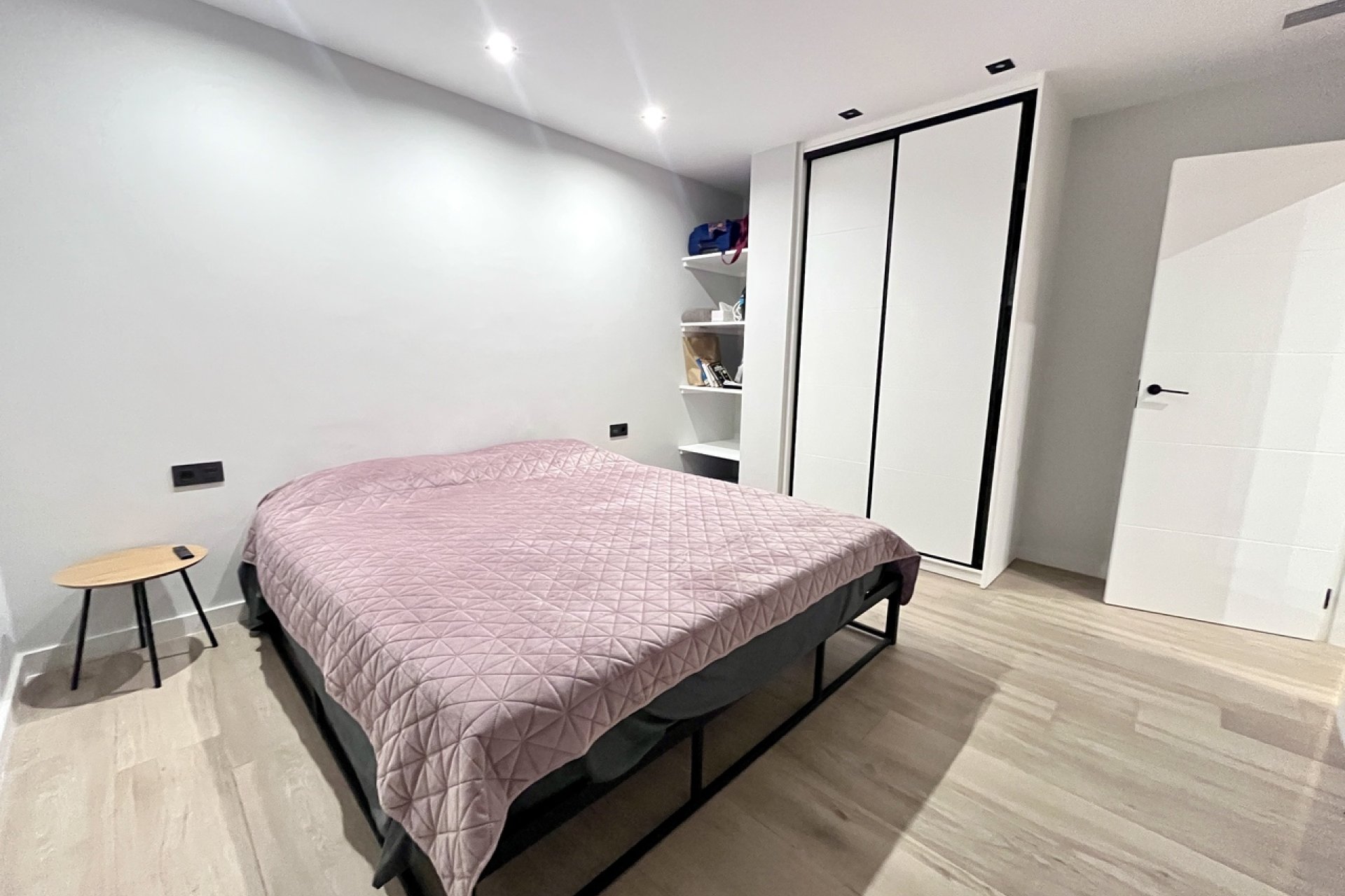 Használt Ingatlanok - Villa -
Playa Flamenca - Costa Blanca