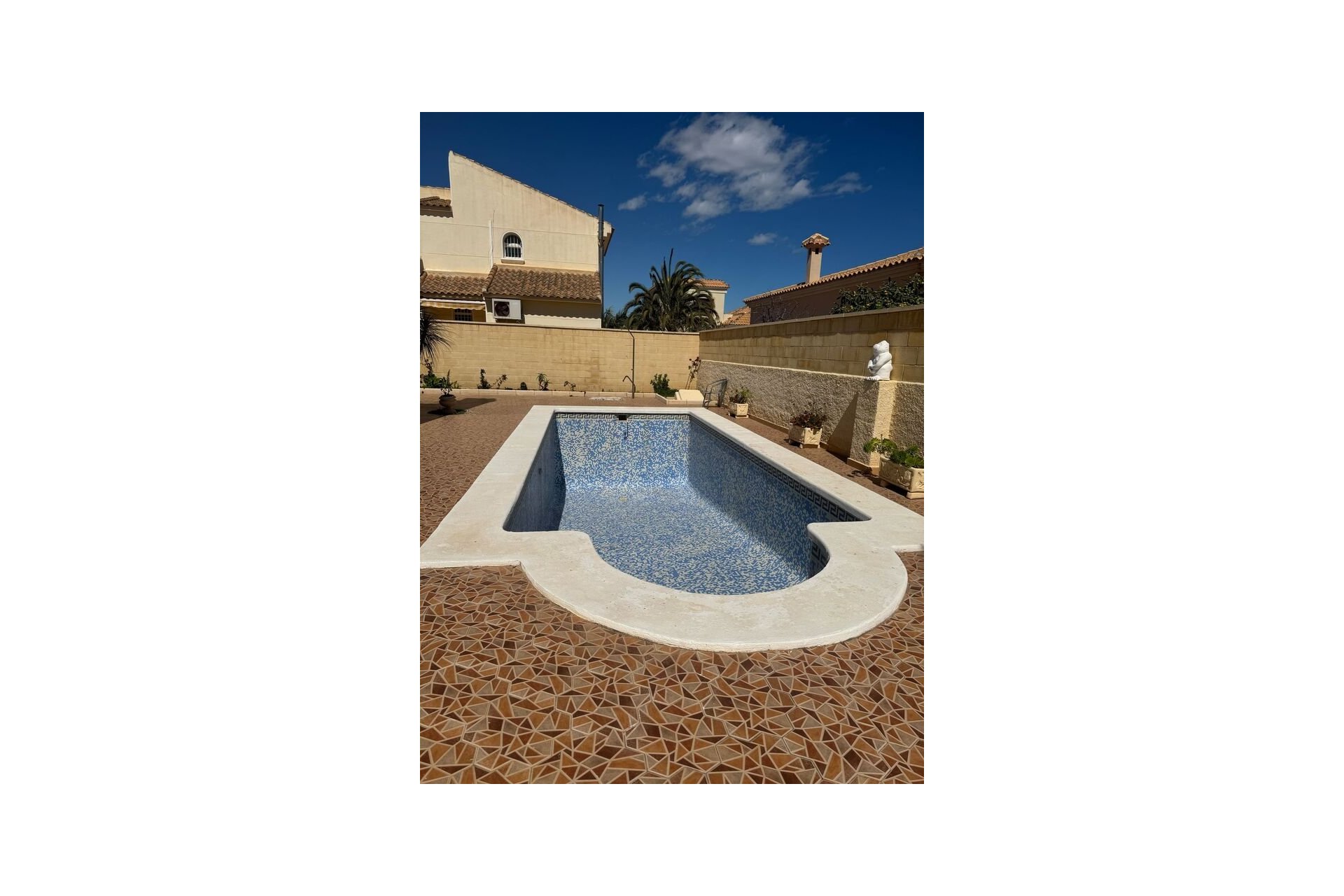 Használt Ingatlanok - Villa -
Playa Flamenca - Costa Blanca