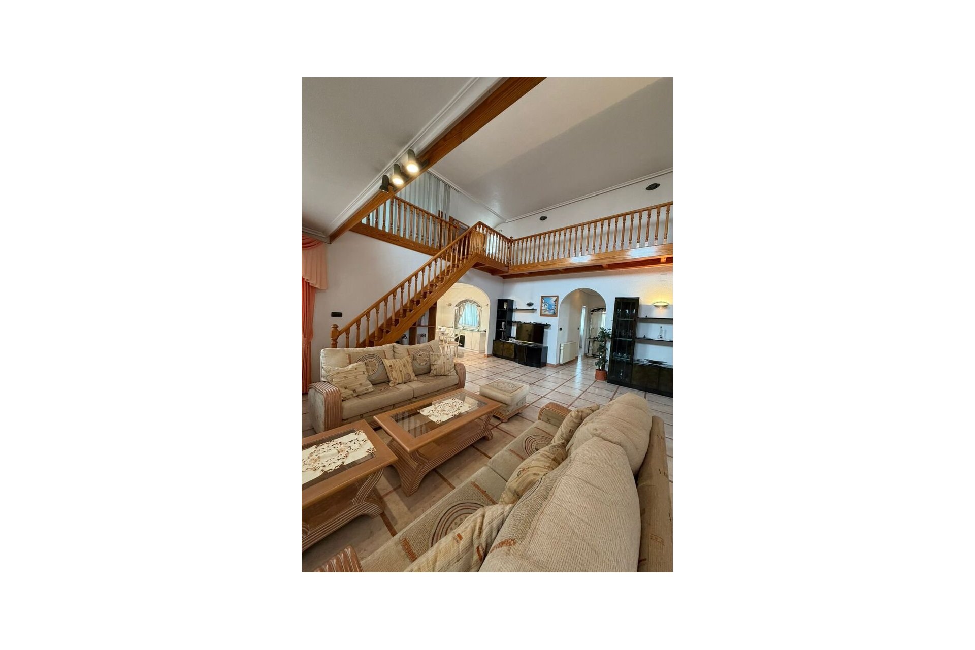 Használt Ingatlanok - Villa -
Playa Flamenca - Costa Blanca