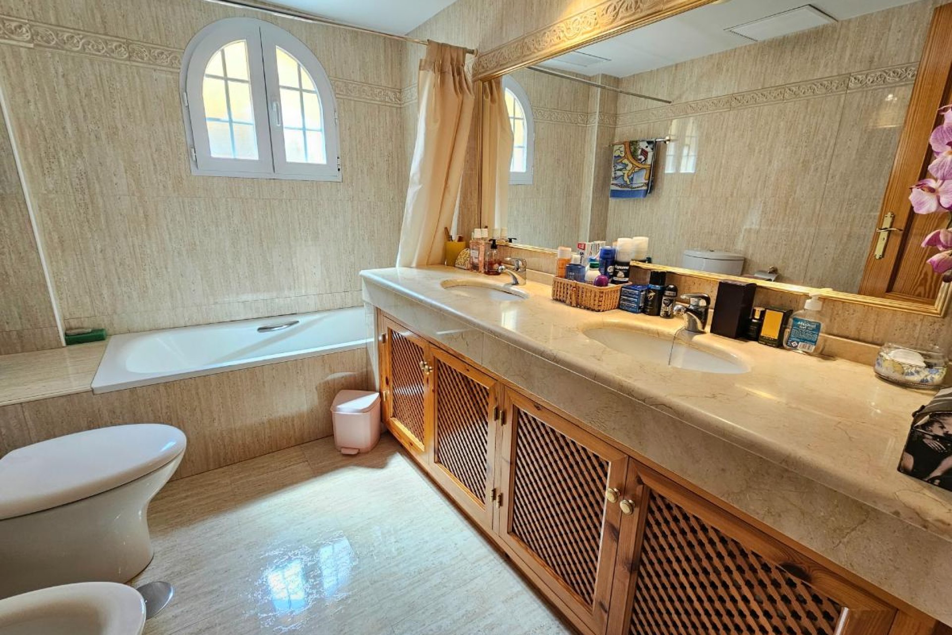 Használt Ingatlanok - Villa -
Playa Honda - Costa Calida