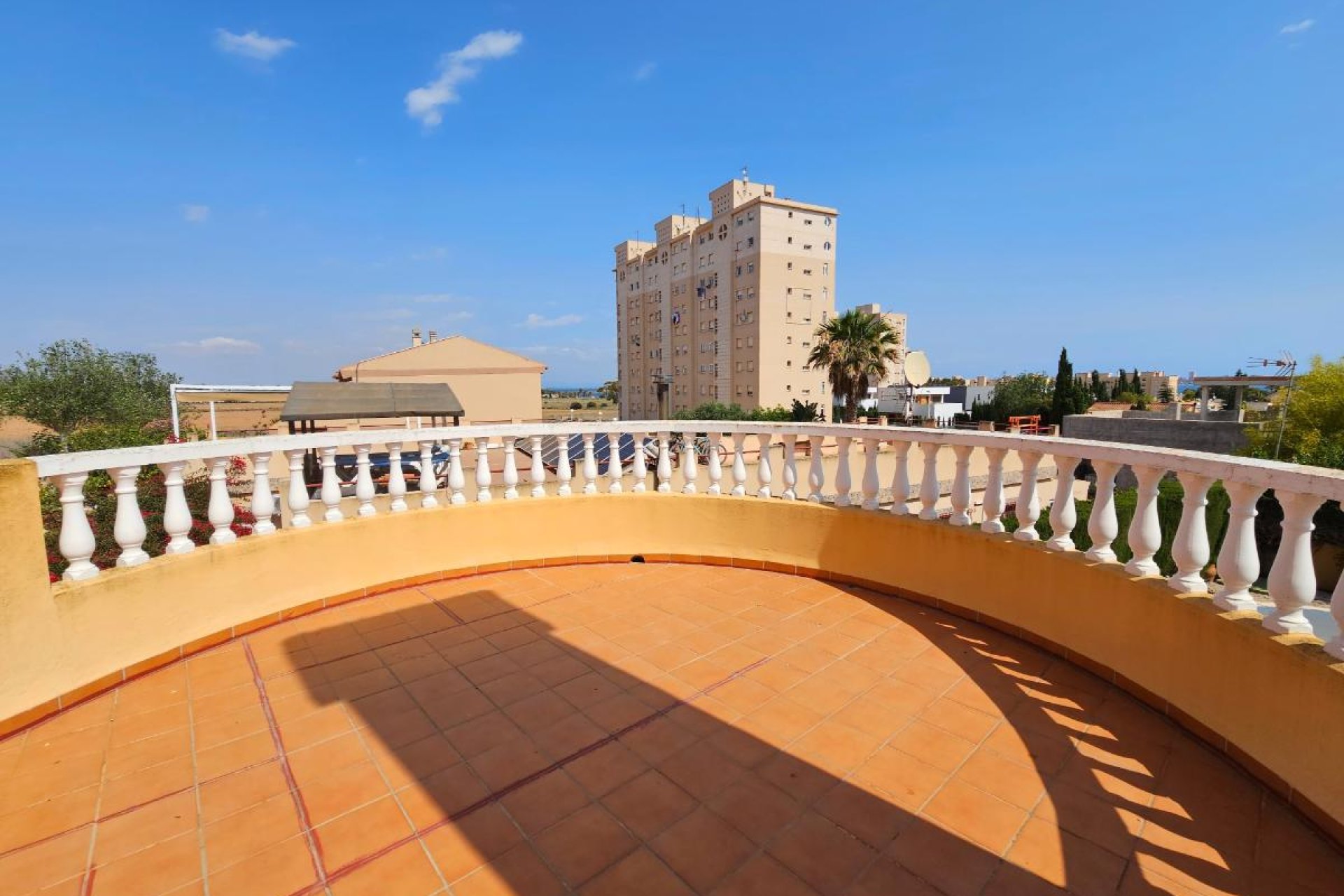 Használt Ingatlanok - Villa -
Playa Honda - Costa Calida