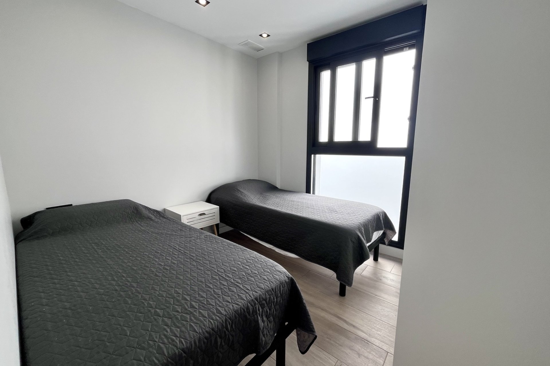 Használt Ingatlanok - Villa -
Punta Prima - Costa Blanca