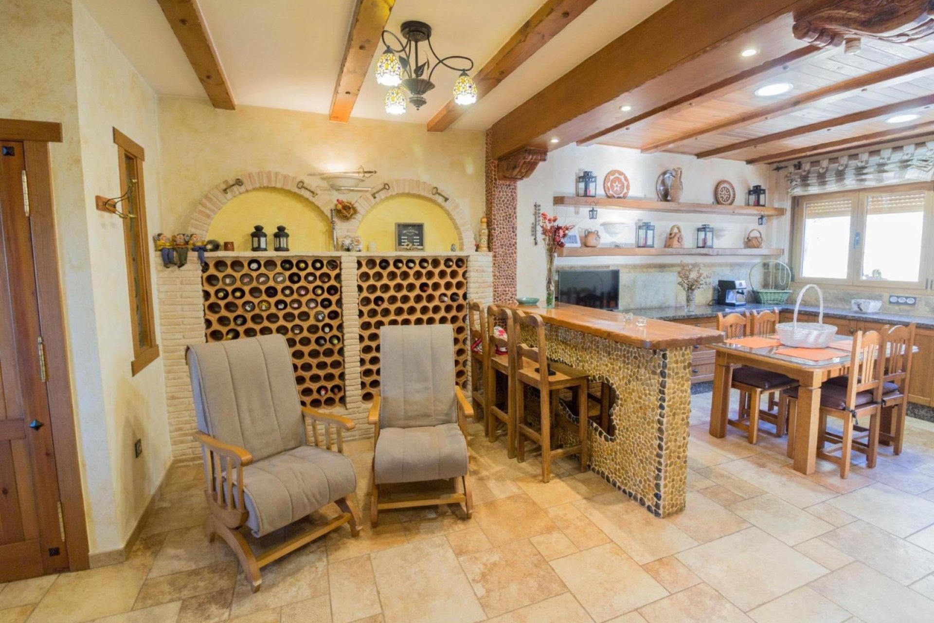 Használt Ingatlanok - Villa -
Redován - Comunidad Valenciana