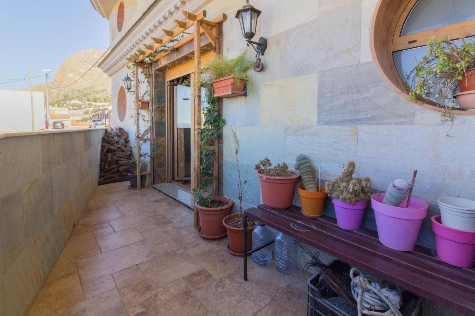 Használt Ingatlanok - Villa -
Redován - Comunidad Valenciana