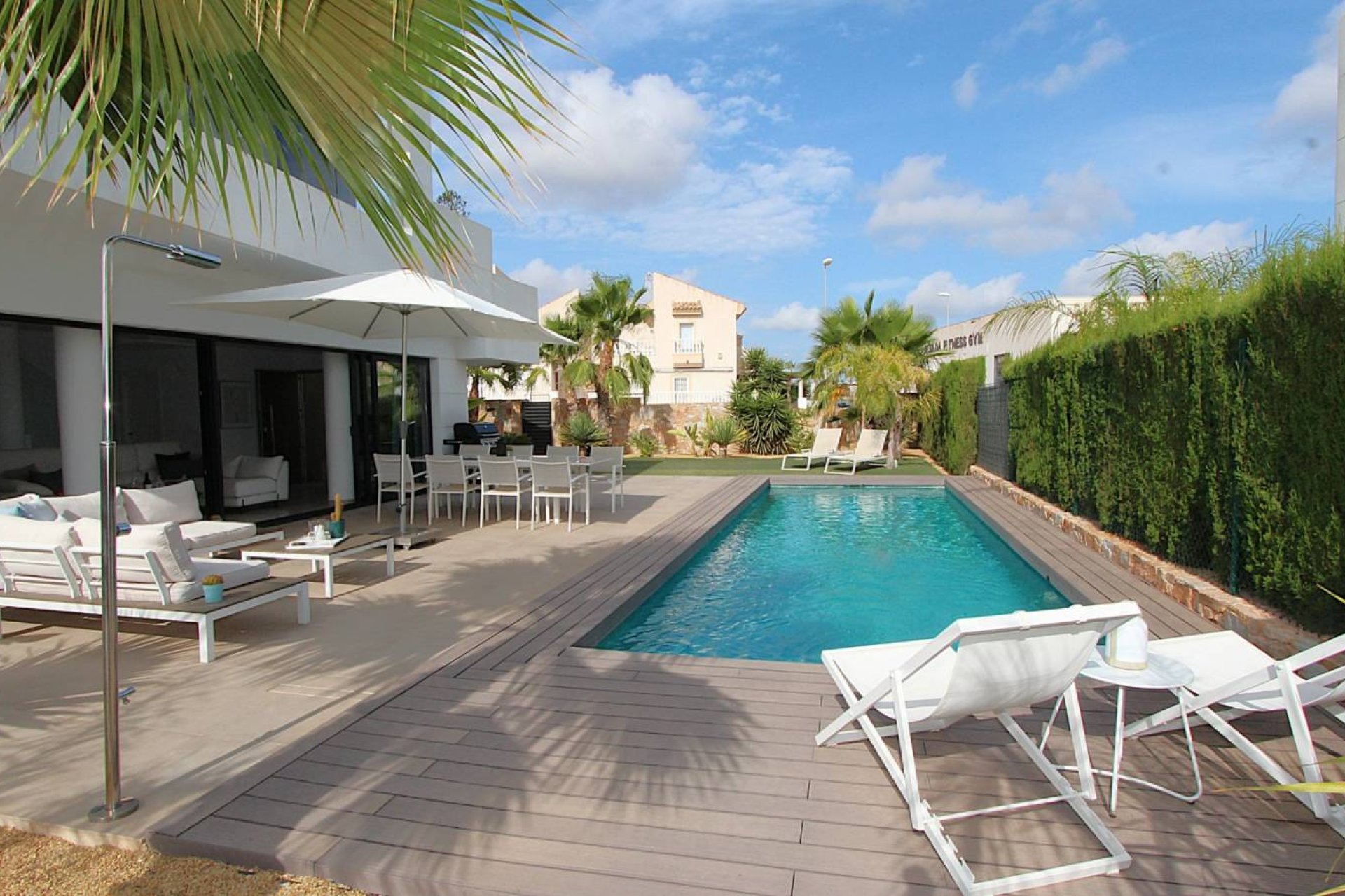 Használt Ingatlanok - Villa -
Rojales - Inland