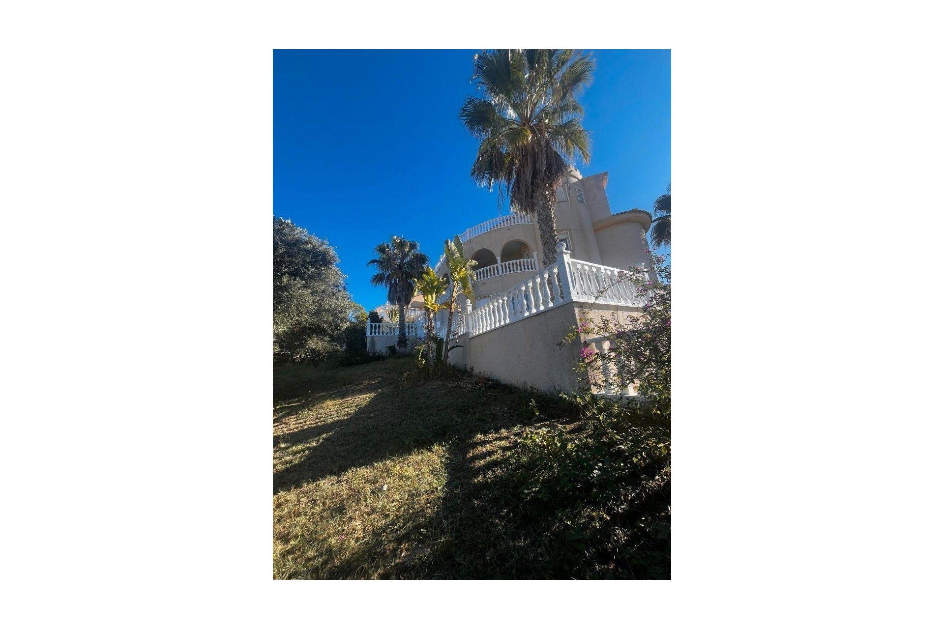 Használt Ingatlanok - Villa -
Rojales - La Marquesa