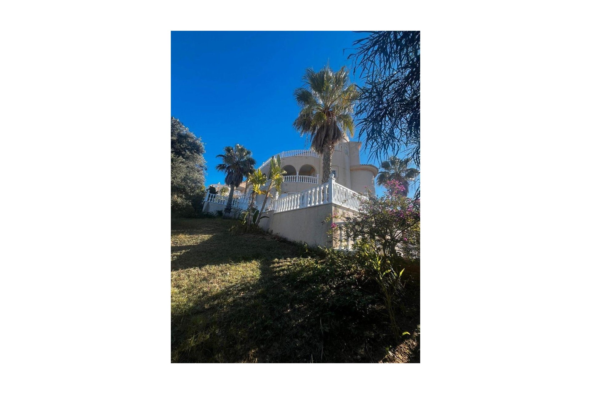 Használt Ingatlanok - Villa -
Rojales - La Marquesa