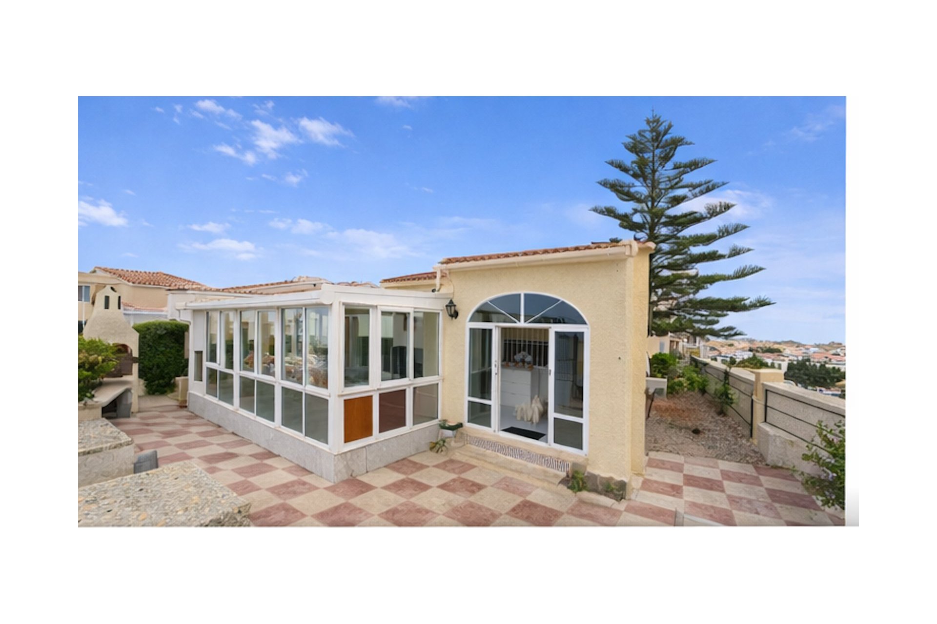 Használt Ingatlanok - Villa -
San Fulgencio - Costa Blanca