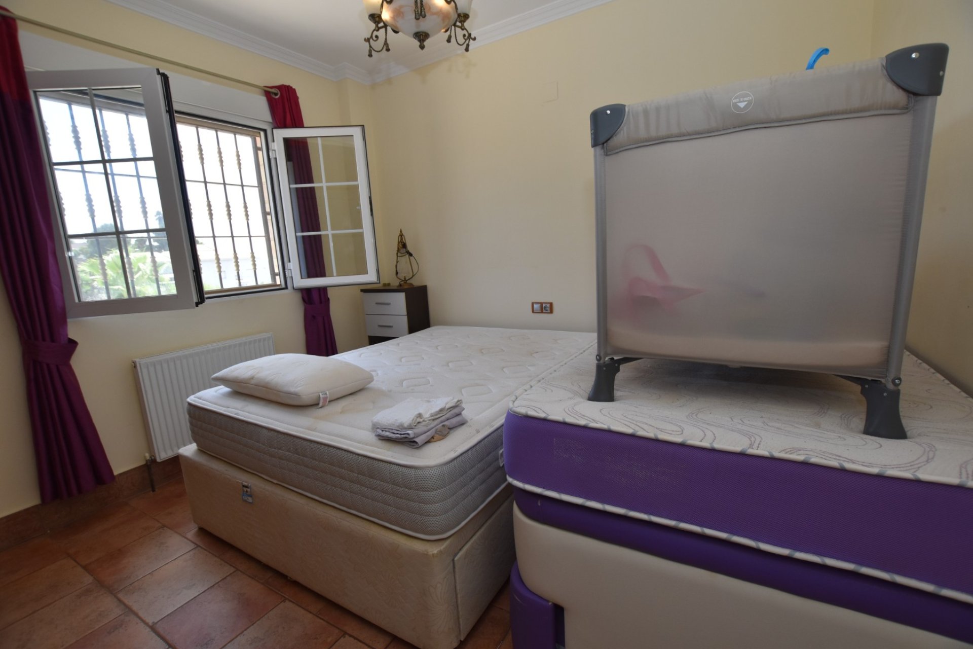 Használt Ingatlanok - Villa -
San Fulgencio - Costa Blanca