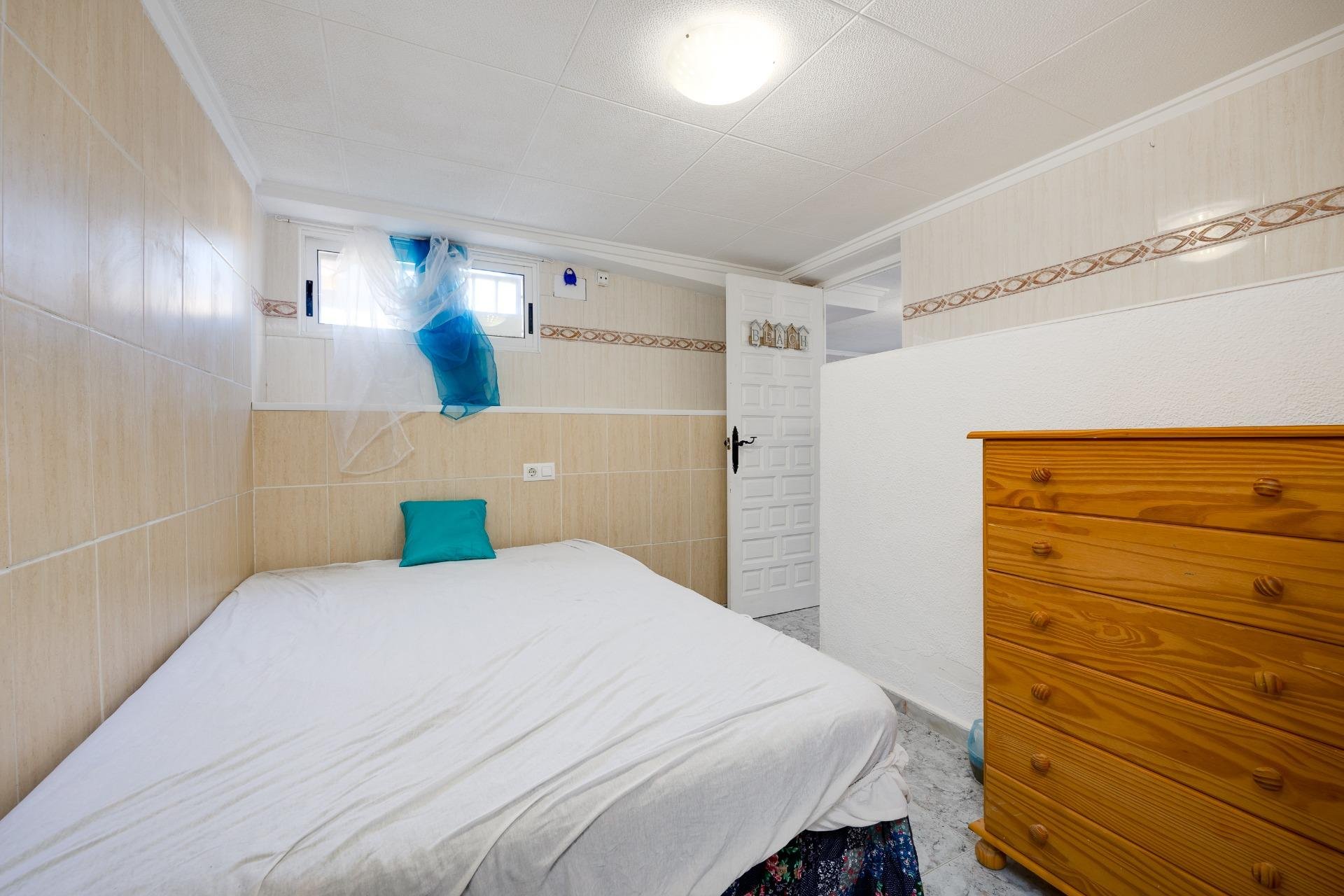 Használt Ingatlanok - Villa -
San Fulgencio - La Marina