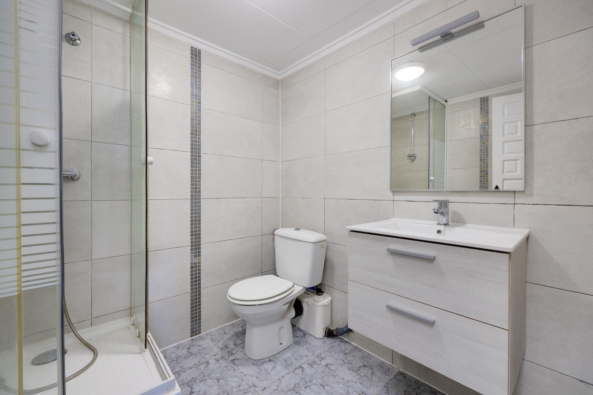 Használt Ingatlanok - Villa -
San Fulgencio - La Marina