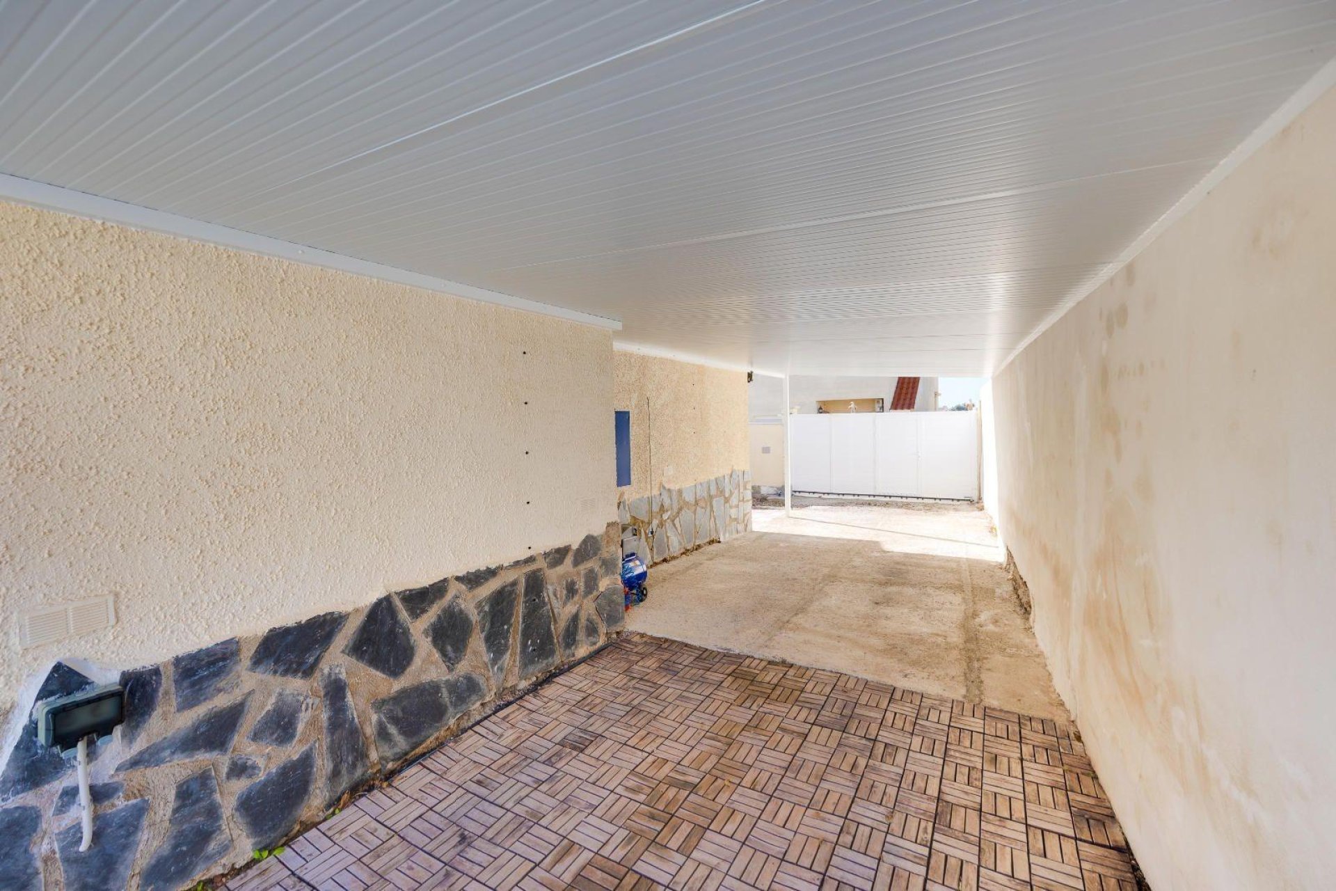 Használt Ingatlanok - Villa -
San Fulgencio - La Marina