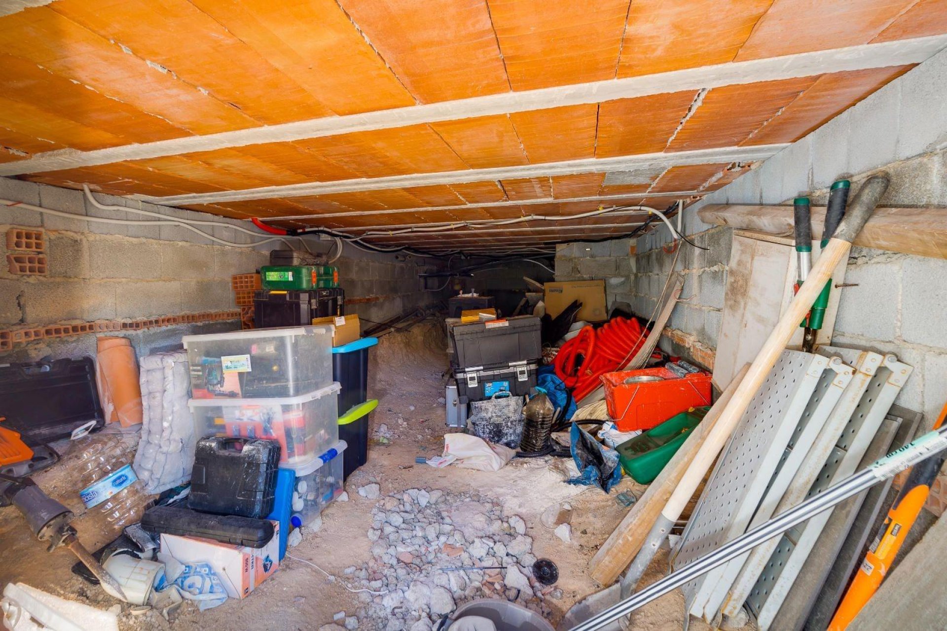 Használt Ingatlanok - Villa -
San Fulgencio - La Marina