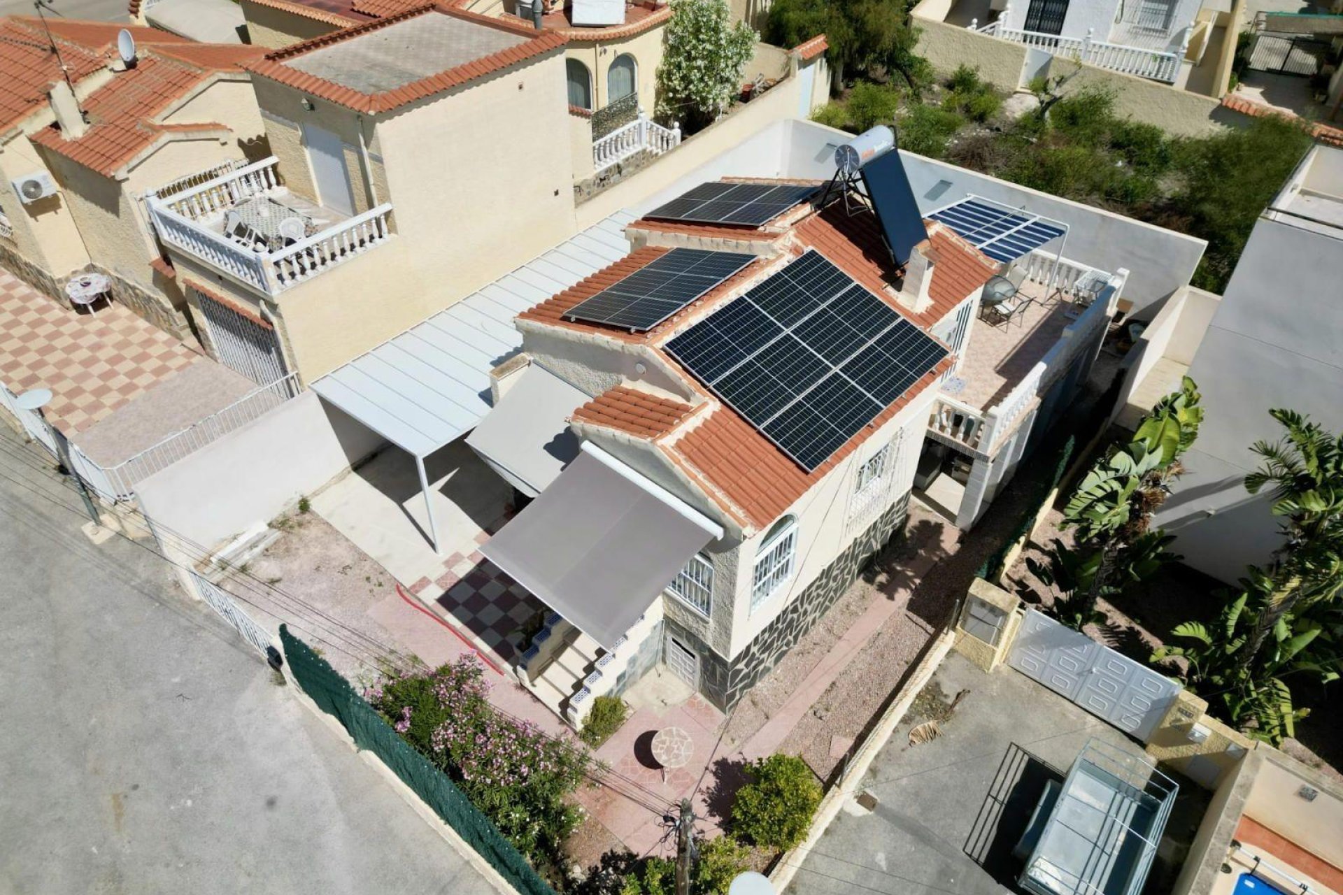 Használt Ingatlanok - Villa -
San Fulgencio - La Marina