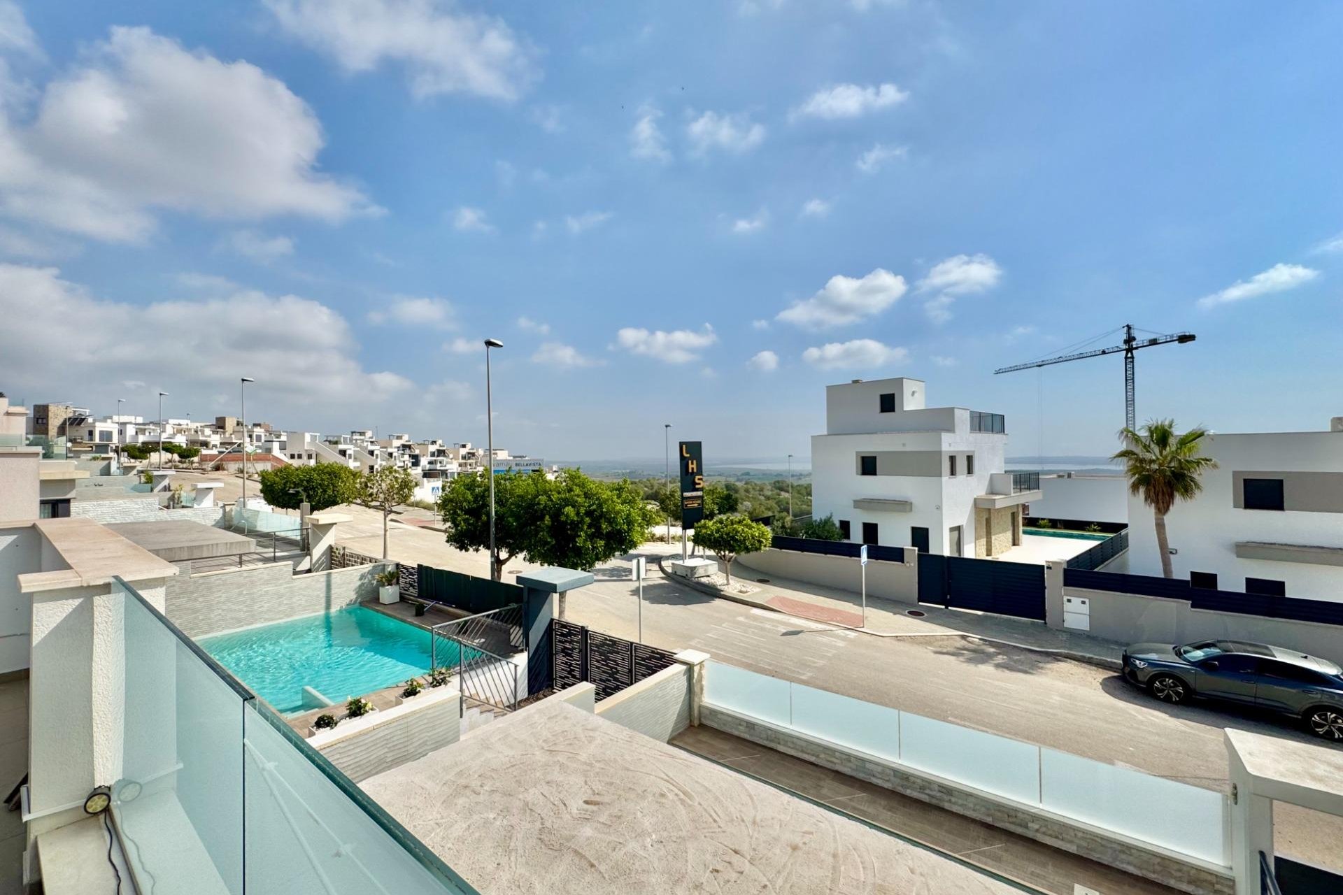 Használt Ingatlanok - Villa -
San Miguel de Salinas - Bellavista