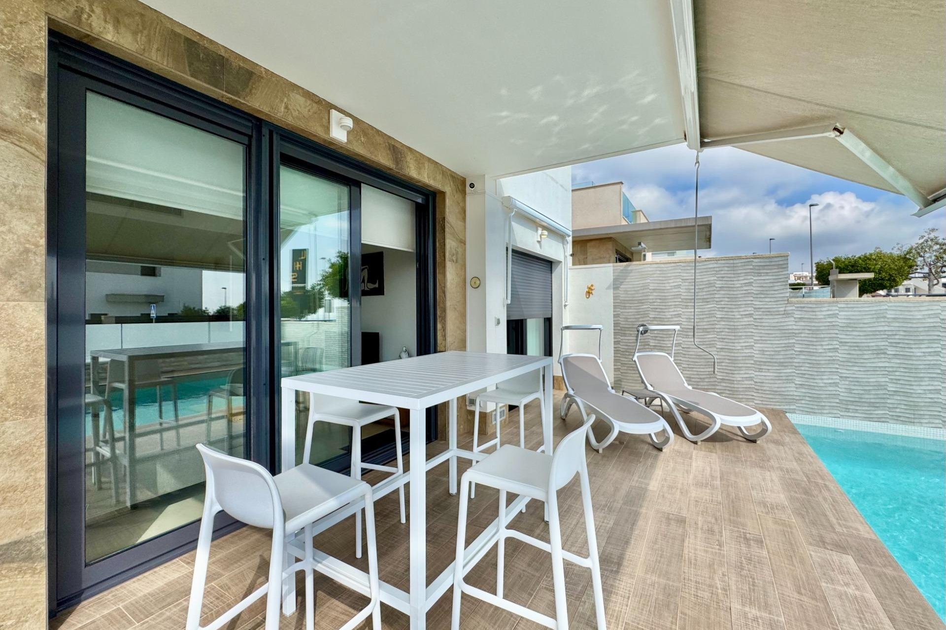Használt Ingatlanok - Villa -
San Miguel de Salinas - Bellavista