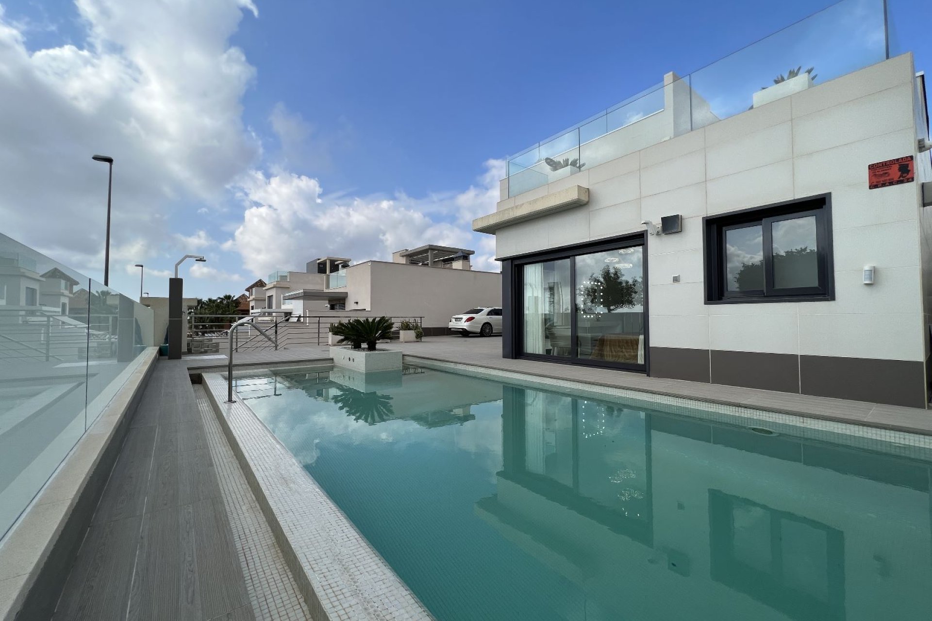 Használt Ingatlanok - Villa -
San Miguel de Salinas - Inland