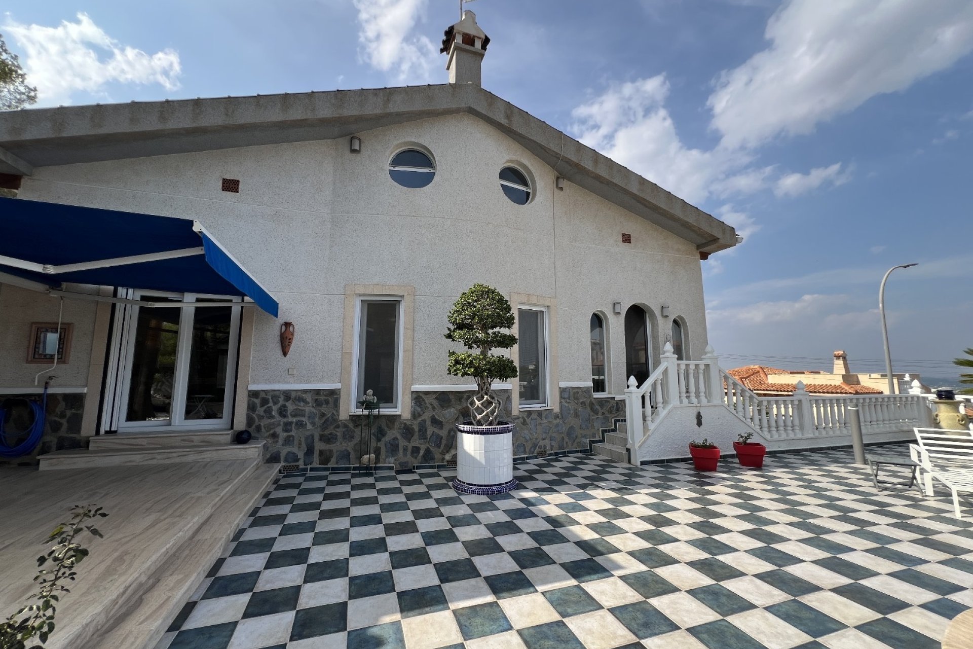 Használt Ingatlanok - Villa -
San Miguel de Salinas - Inland