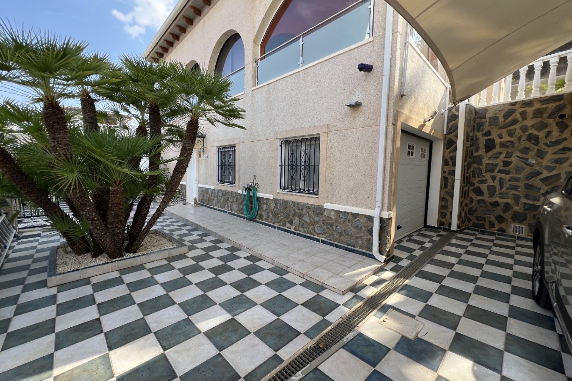 Használt Ingatlanok - Villa -
San Miguel de Salinas - Inland