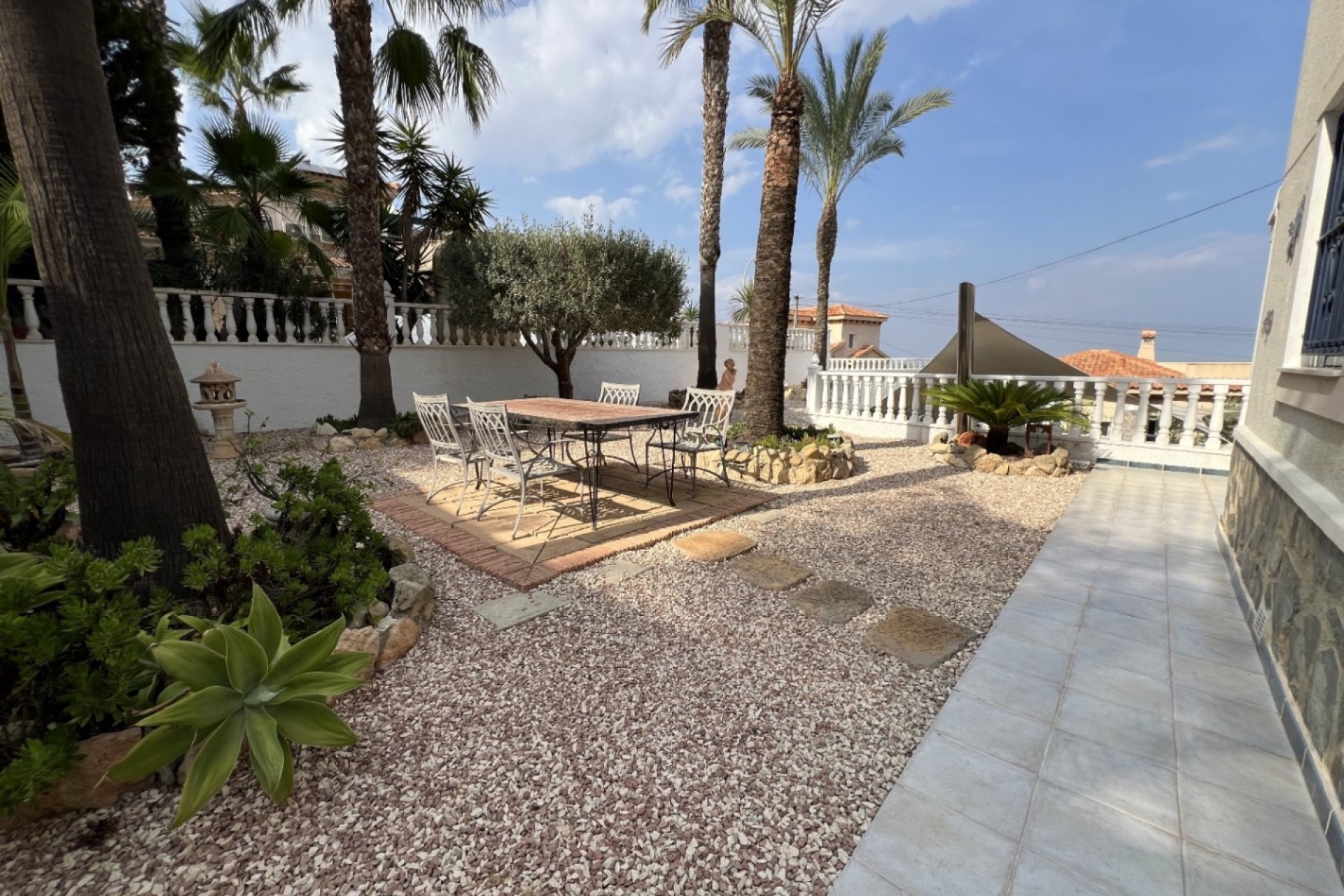 Használt Ingatlanok - Villa -
San Miguel de Salinas - Inland