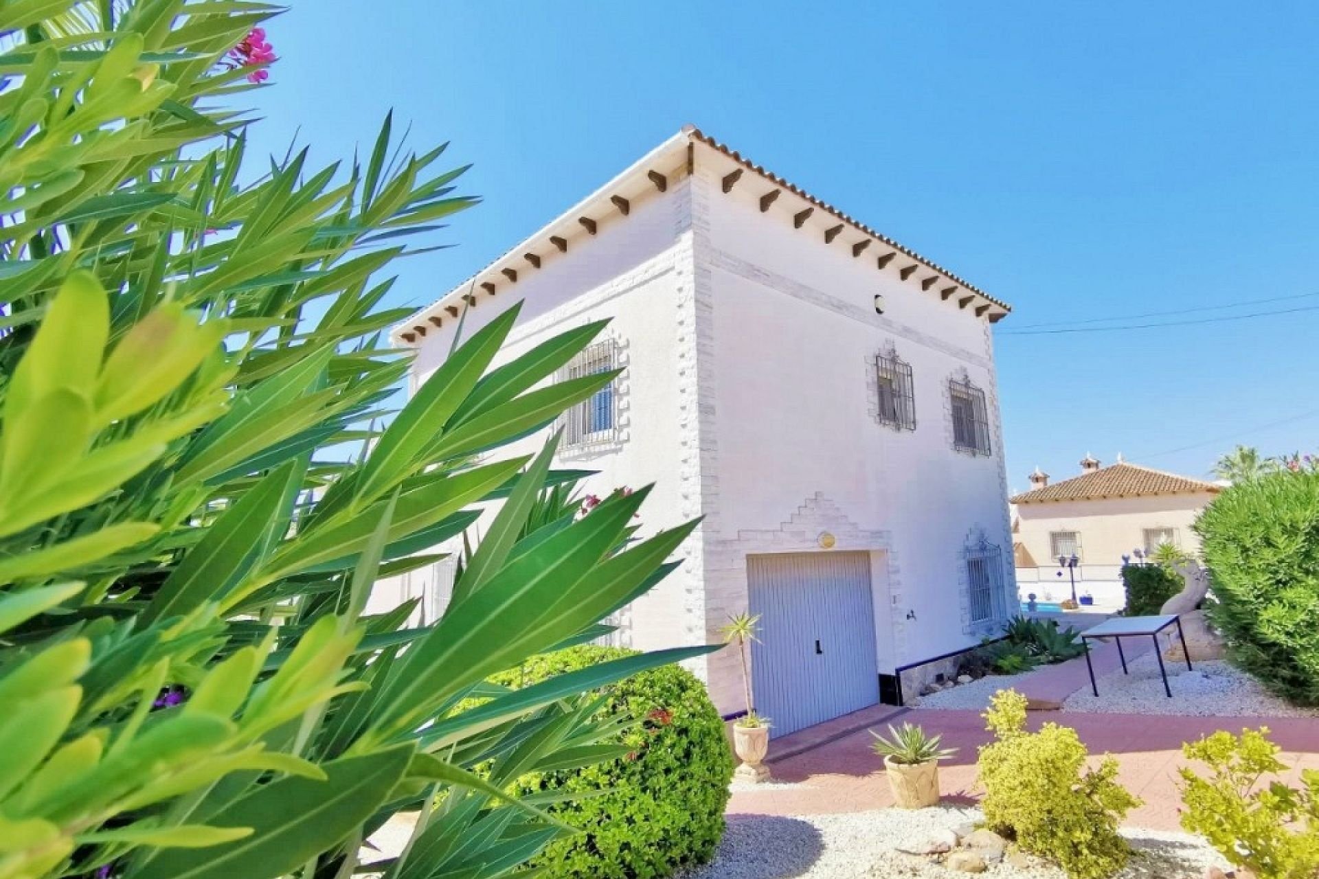 Használt Ingatlanok - Villa -
San Miguel de Salinas - Inland