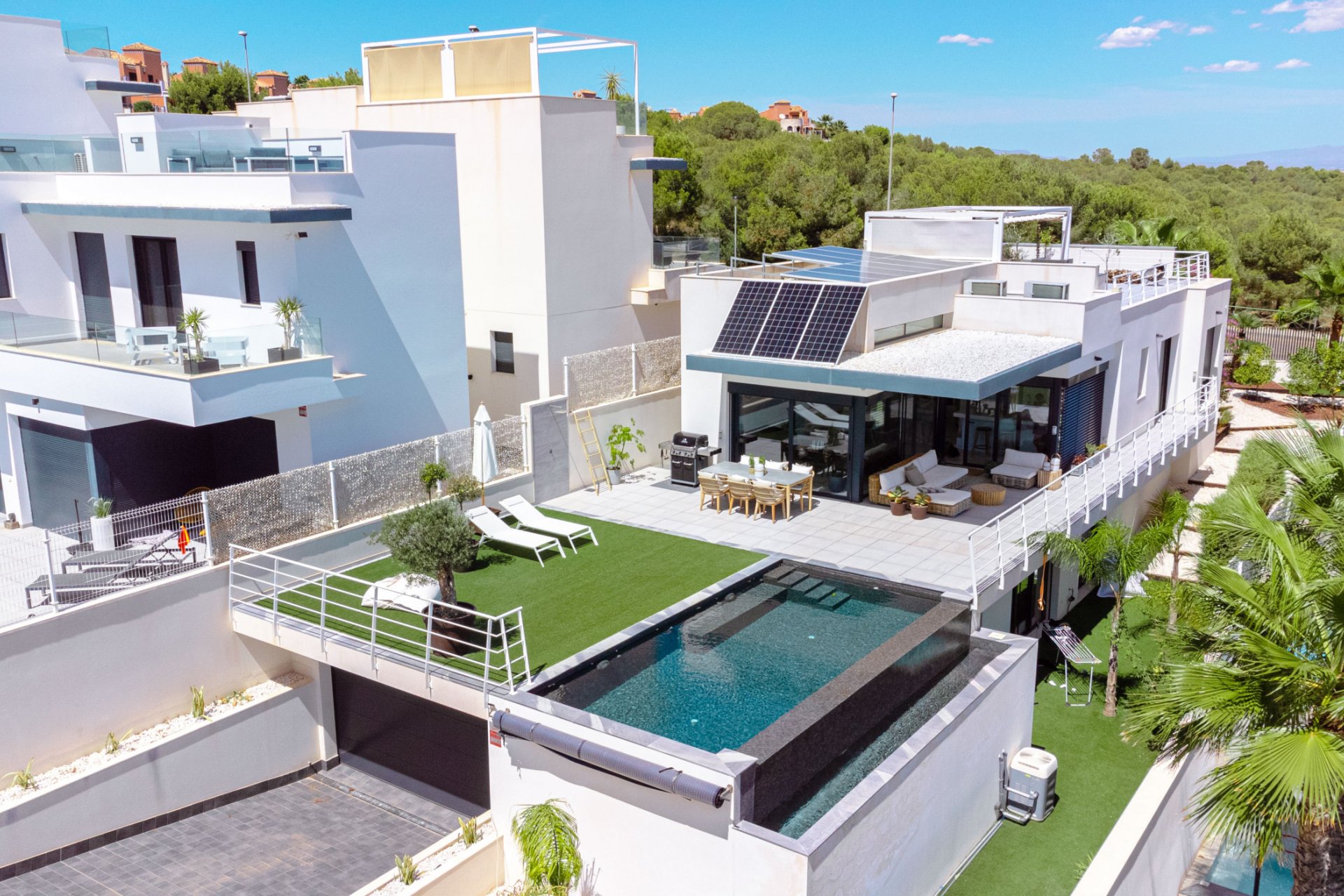 Használt Ingatlanok - Villa -
San Miguel de Salinas - Inland