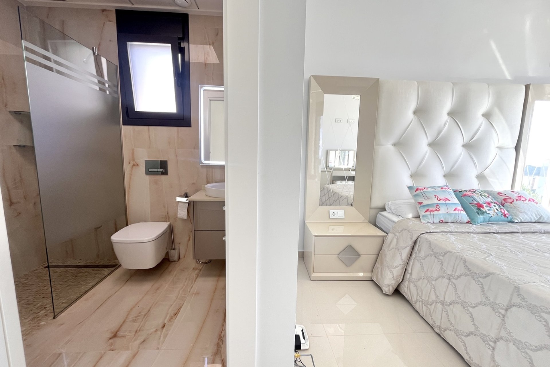 Használt Ingatlanok - Villa -
San Miguel de Salinas - Inland