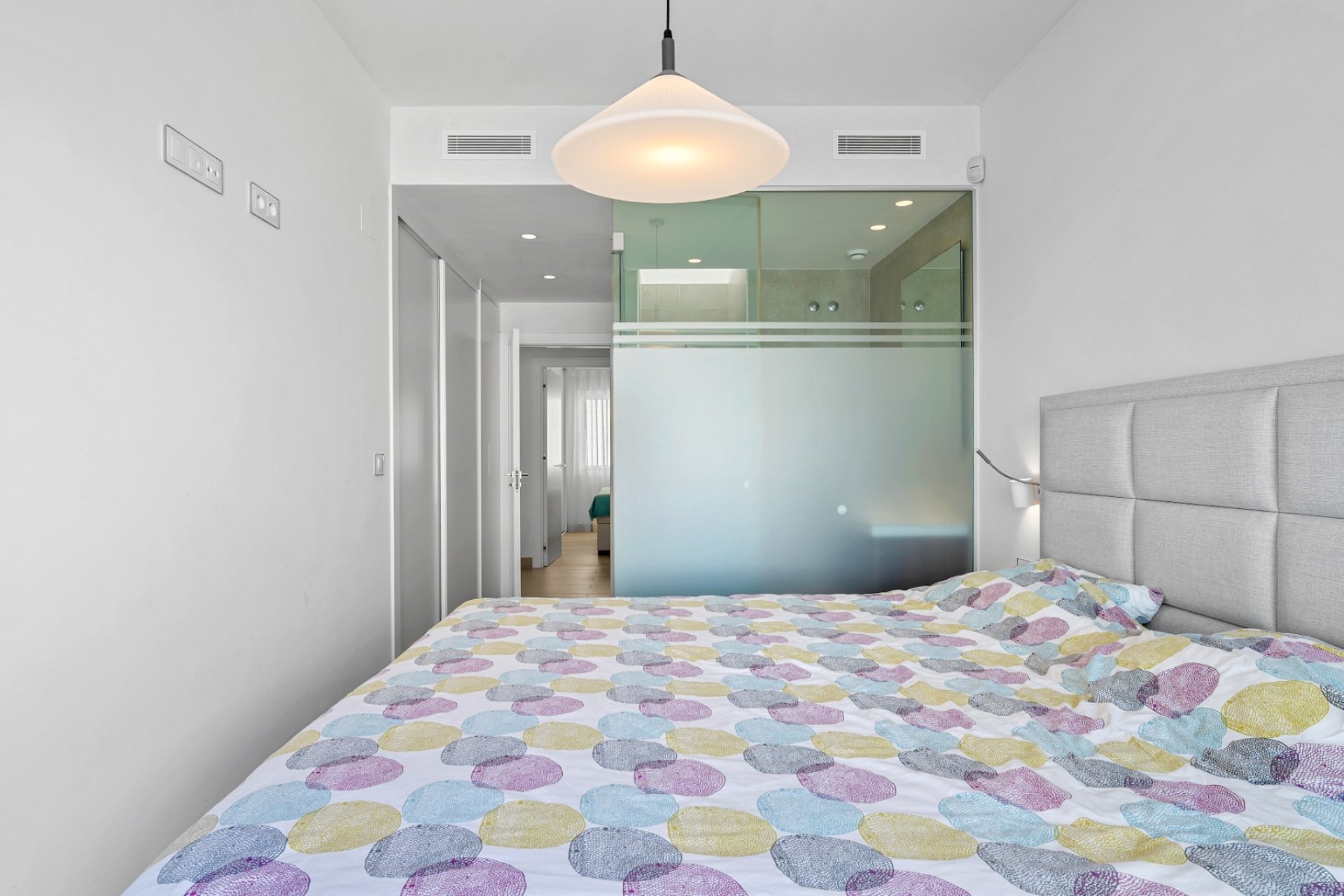 Használt Ingatlanok - Villa -
San Miguel de Salinas - Inland