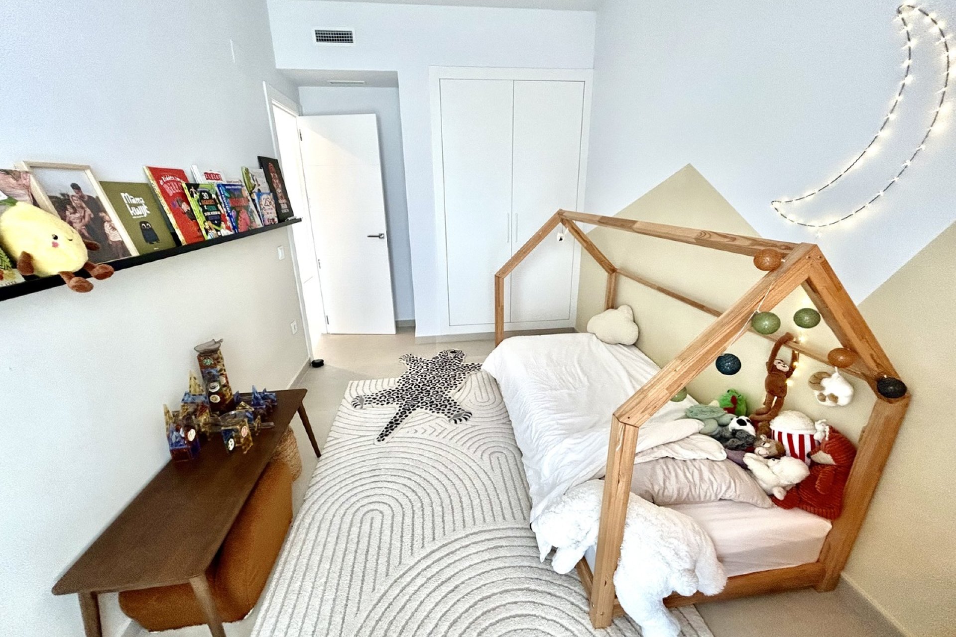 Használt Ingatlanok - Villa -
San Miguel de Salinas - Inland