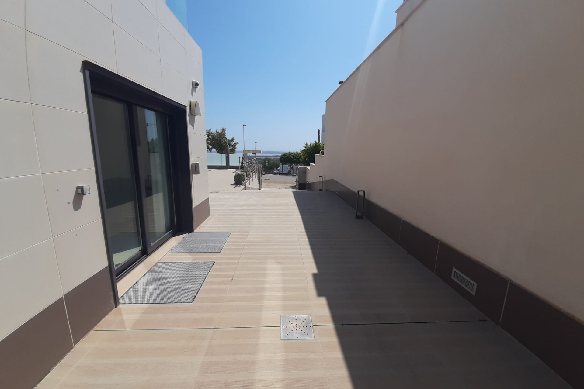 Használt Ingatlanok - Villa -
San Miguel de Salinas - Inland