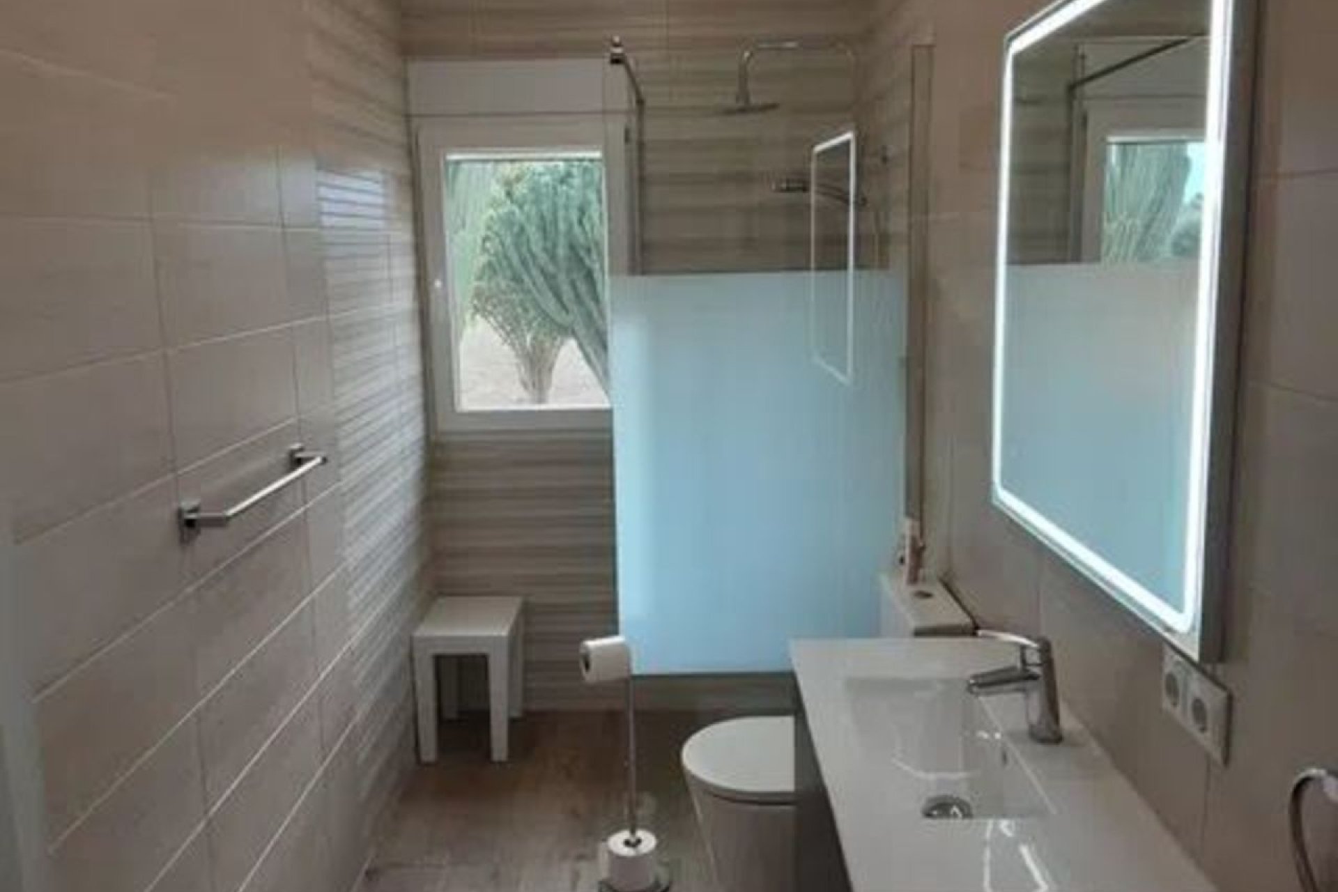 Használt Ingatlanok - Villa -
San Miguel de Salinas - Inland