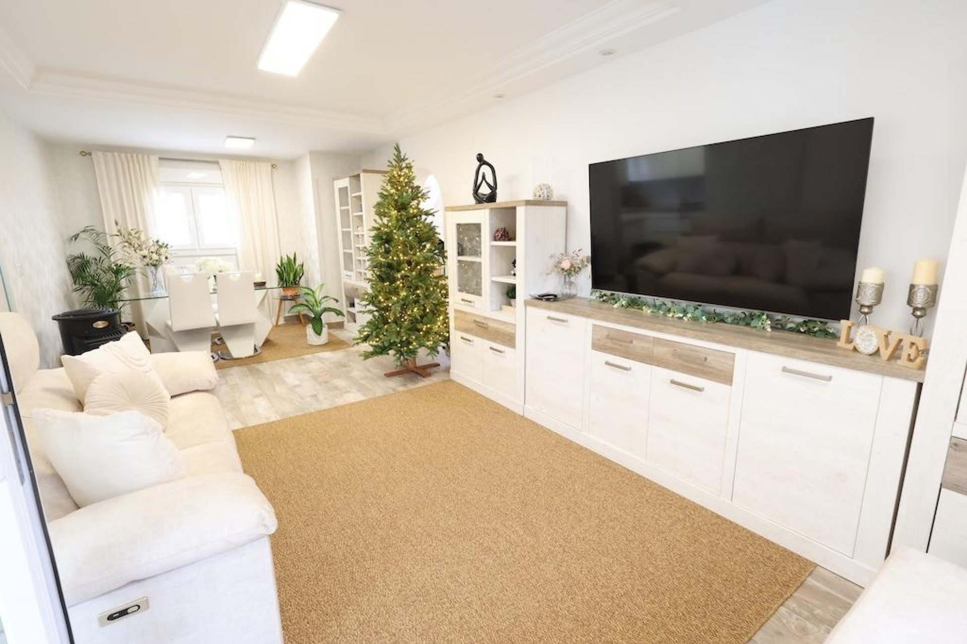 Használt Ingatlanok - Villa -
San Miguel de Salinas - Inland