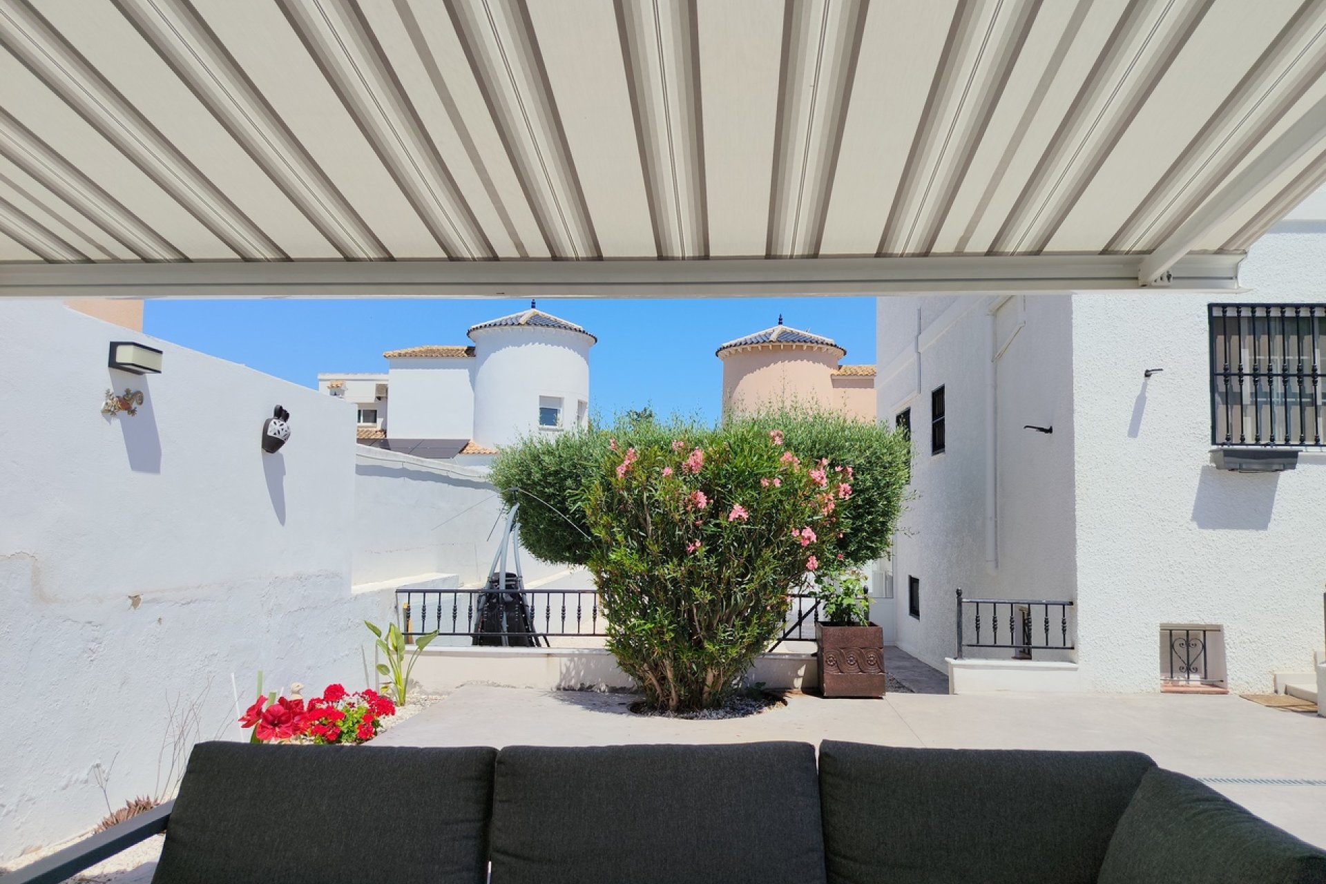 Használt Ingatlanok - Villa -
San Miguel / Vistabella Golf - Inland