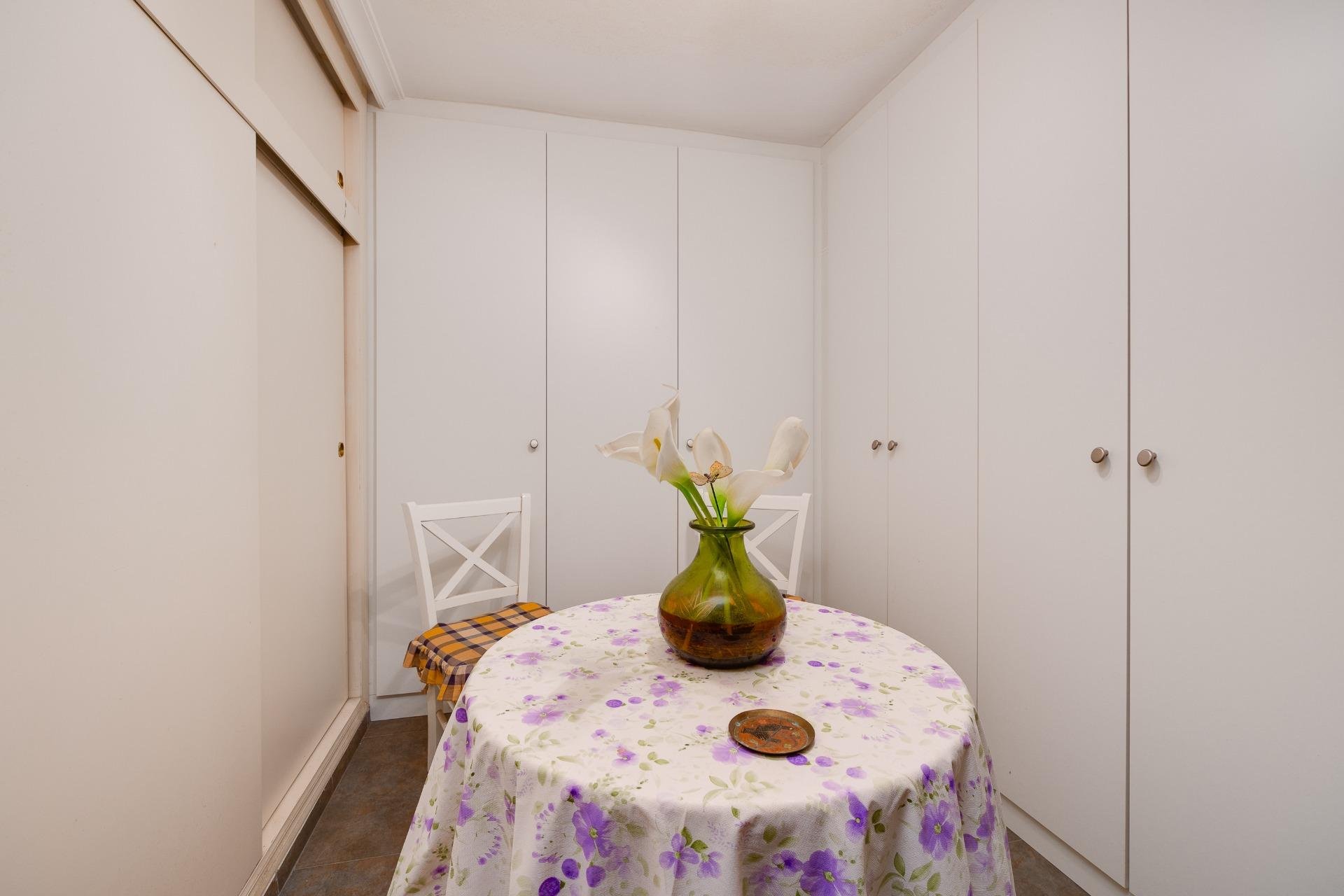 Használt Ingatlanok - Villa -
Torrevieja - Aguas Nuevas