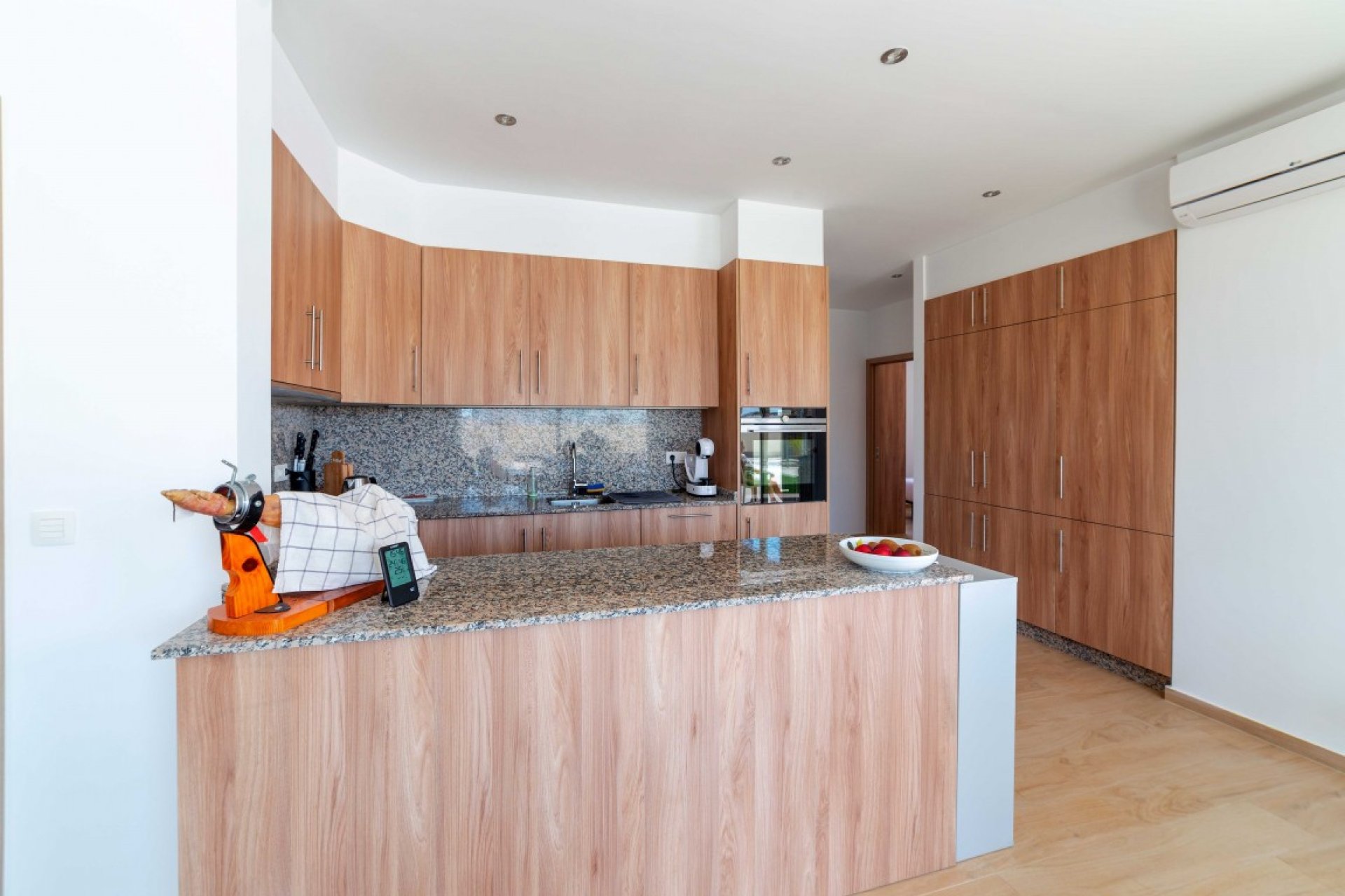 Használt Ingatlanok - Villa -
Torrevieja - Costa Blanca
