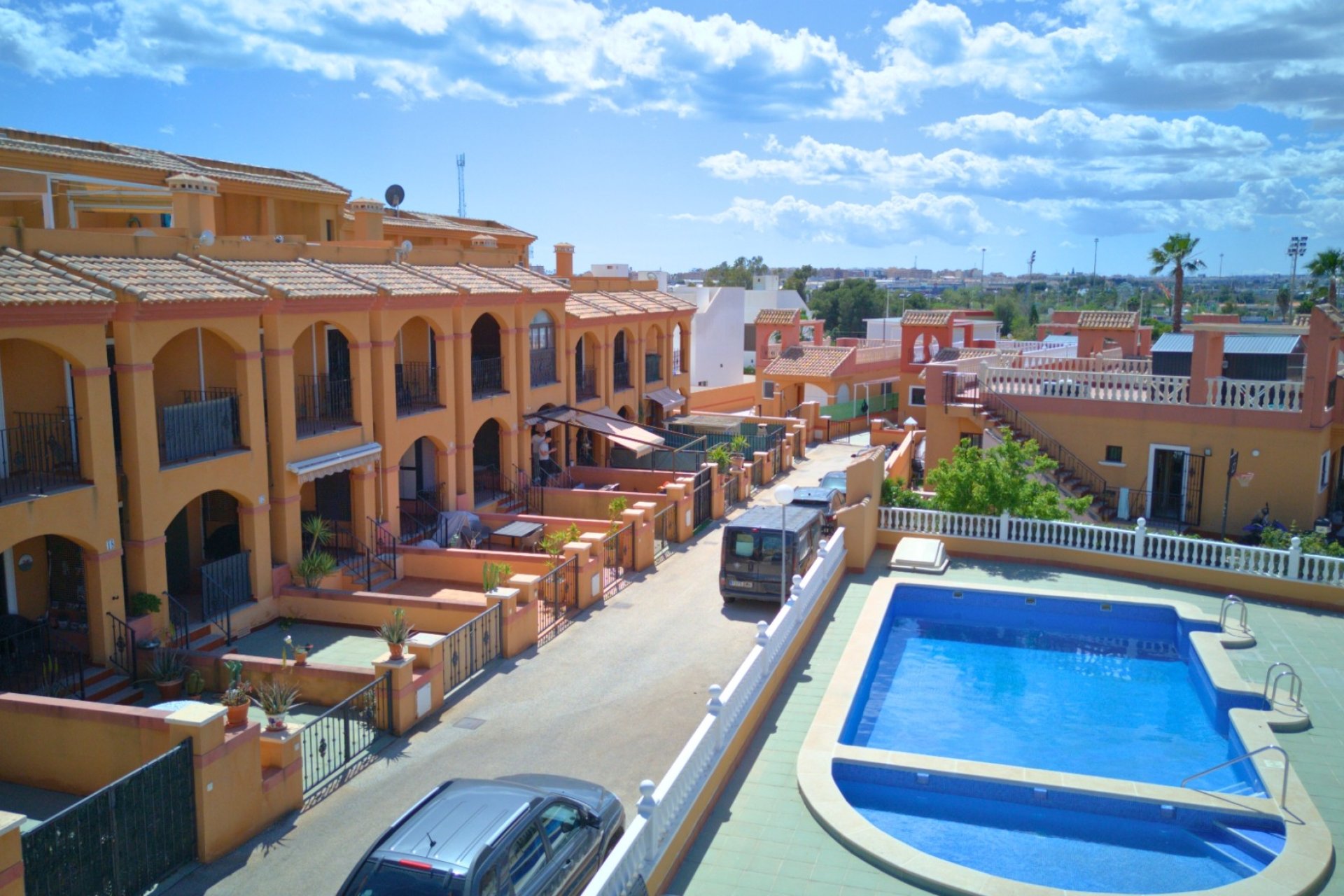 Használt Ingatlanok - Villa -
Torrevieja - Costa Blanca