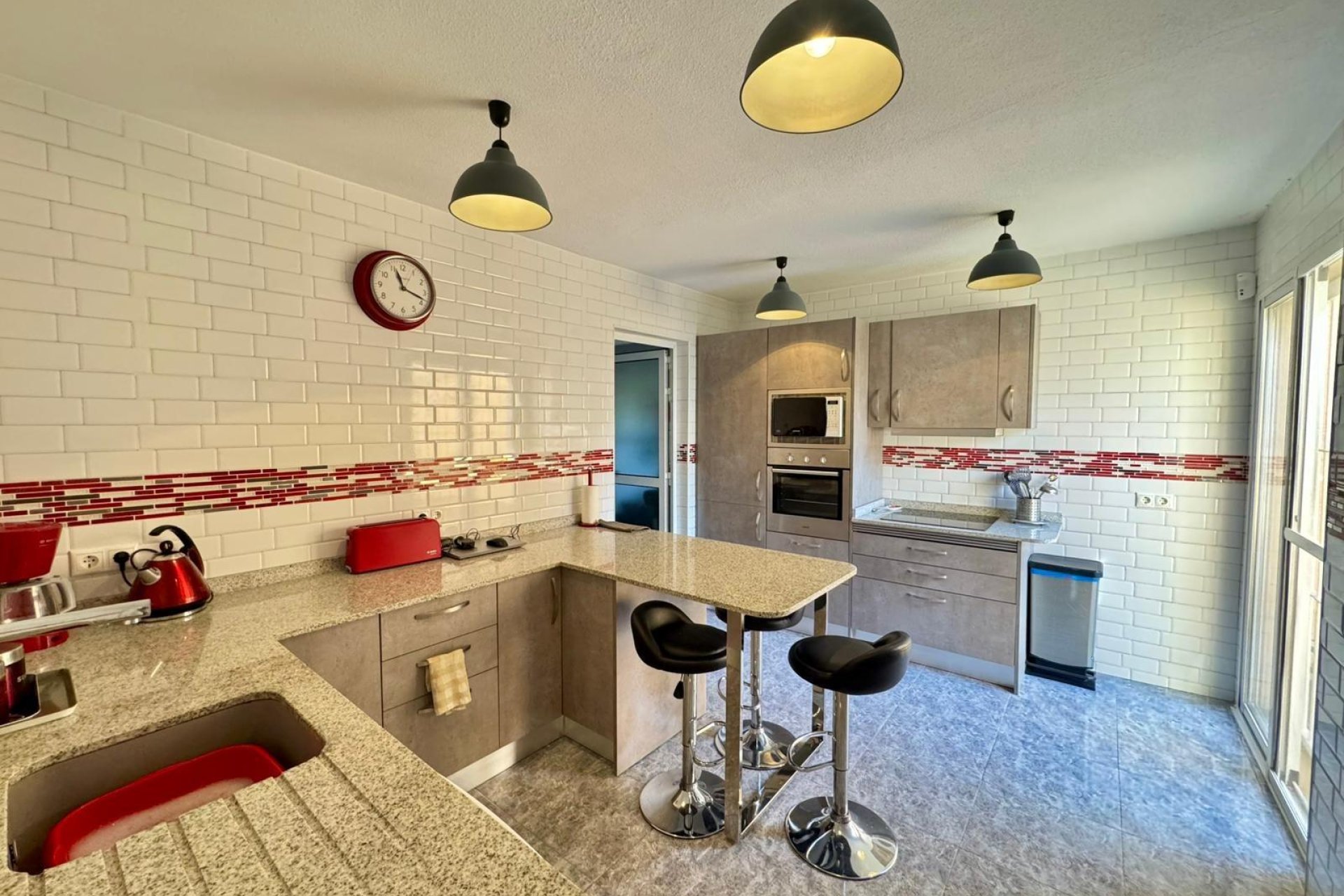 Használt Ingatlanok - Villa -
Torrevieja - Costa Blanca