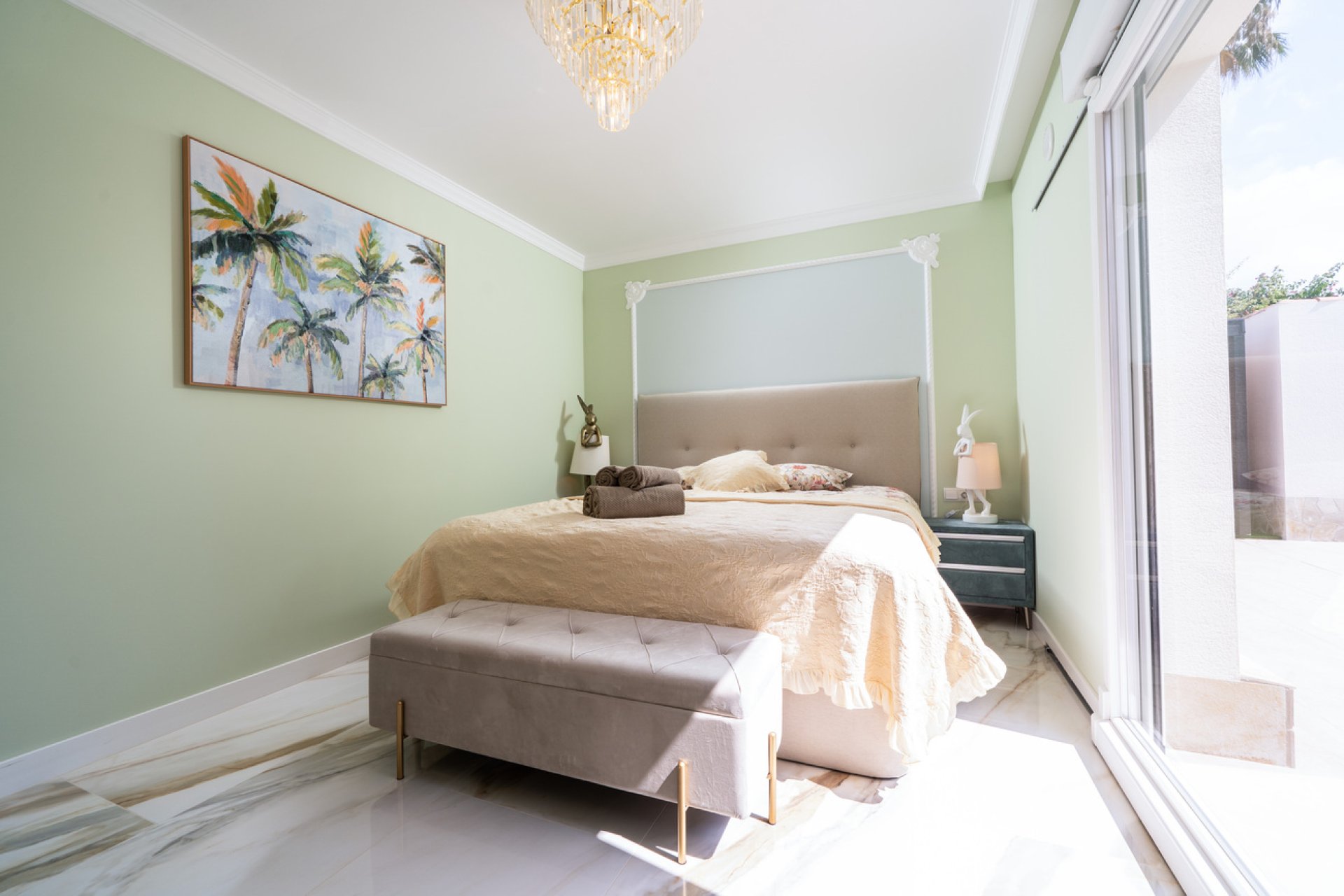 Használt Ingatlanok - Villa -
Torrevieja - Costa Blanca