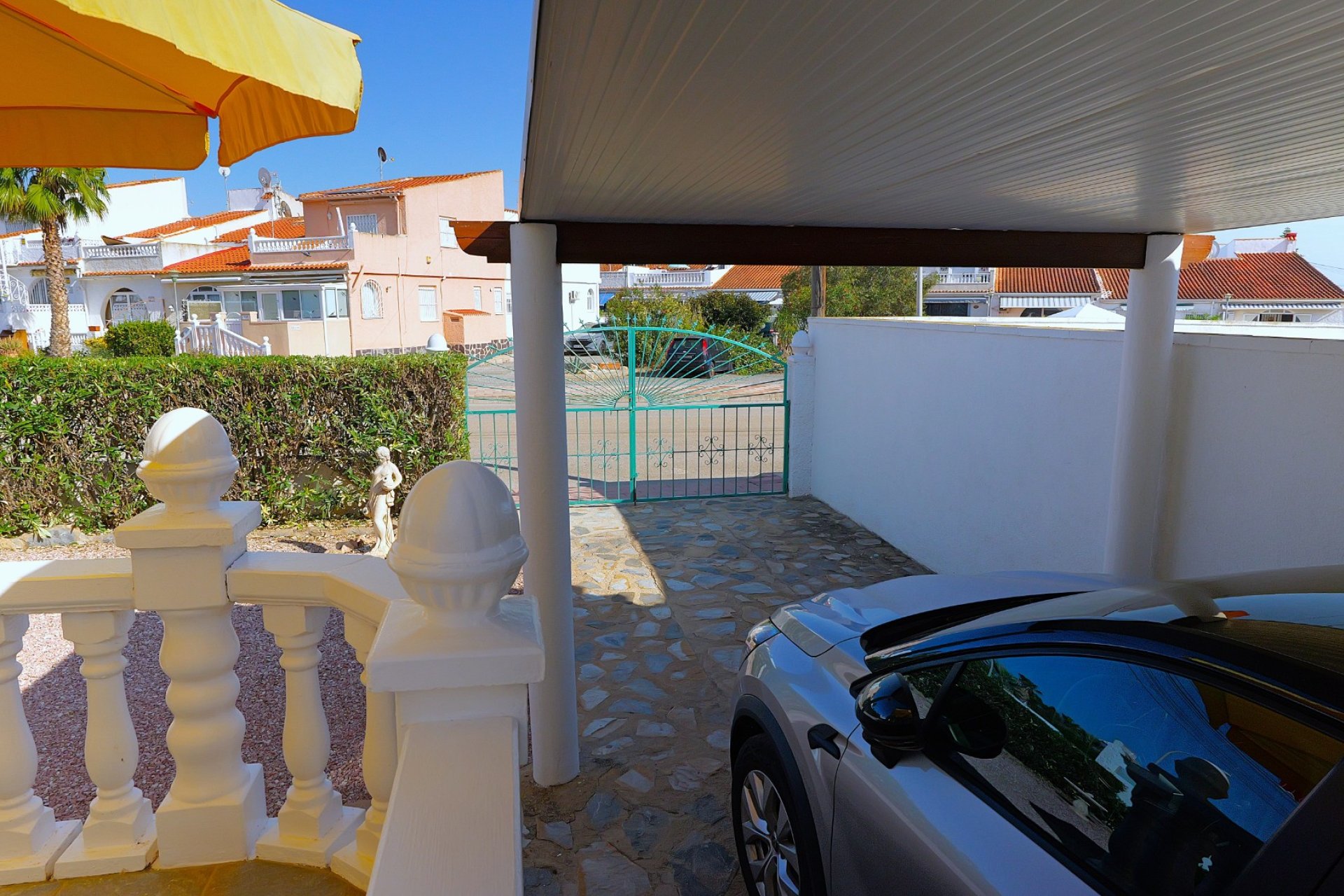 Használt Ingatlanok - Villa -
Torrevieja - Costa Blanca