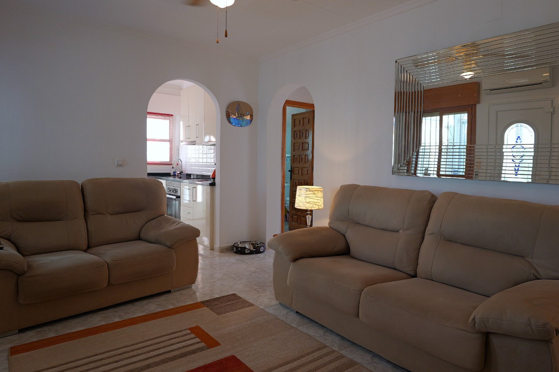 Használt Ingatlanok - Villa -
Torrevieja - Costa Blanca