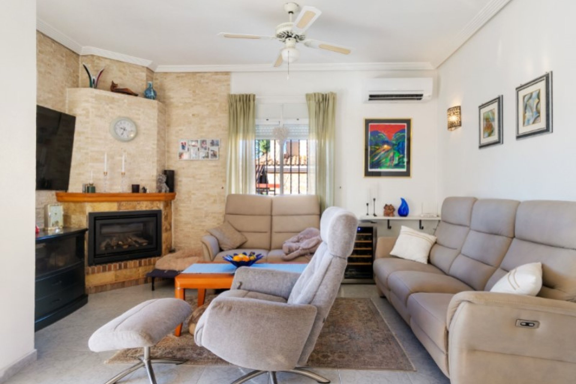 Használt Ingatlanok - Villa -
Torrevieja - Costa Blanca