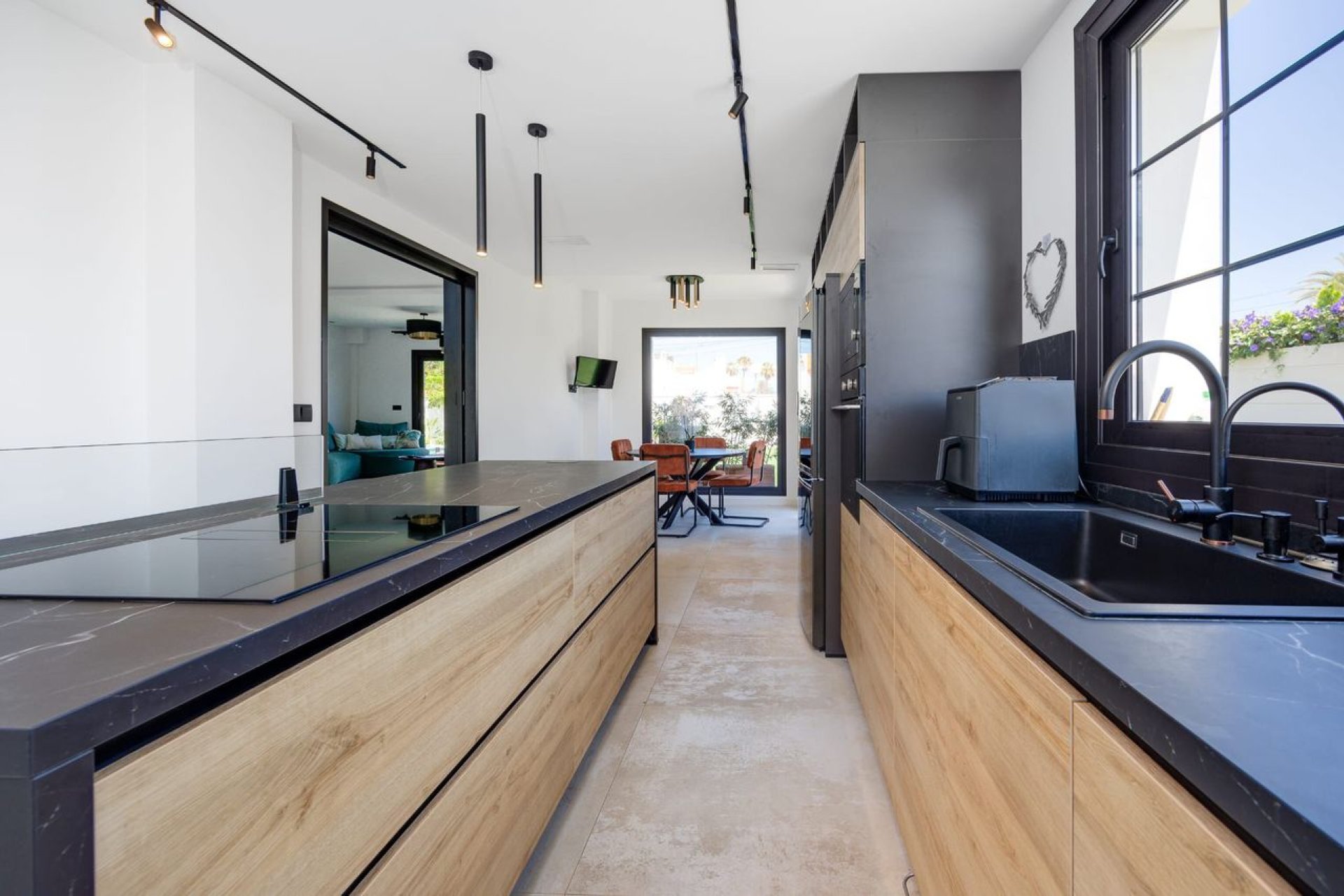 Használt Ingatlanok - Villa -
Torrevieja - Costa Blanca