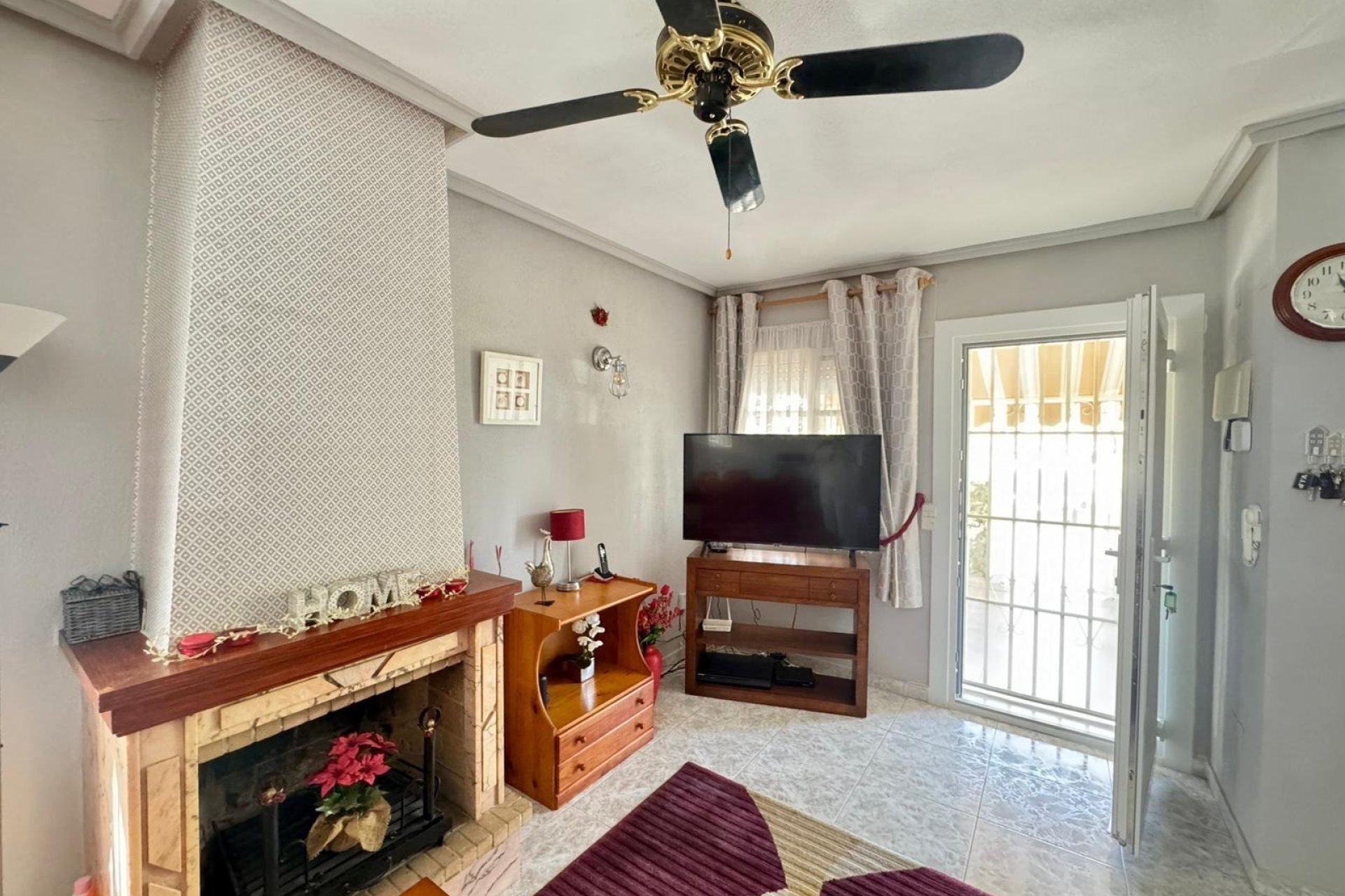 Használt Ingatlanok - Villa -
Torrevieja - Costa Blanca