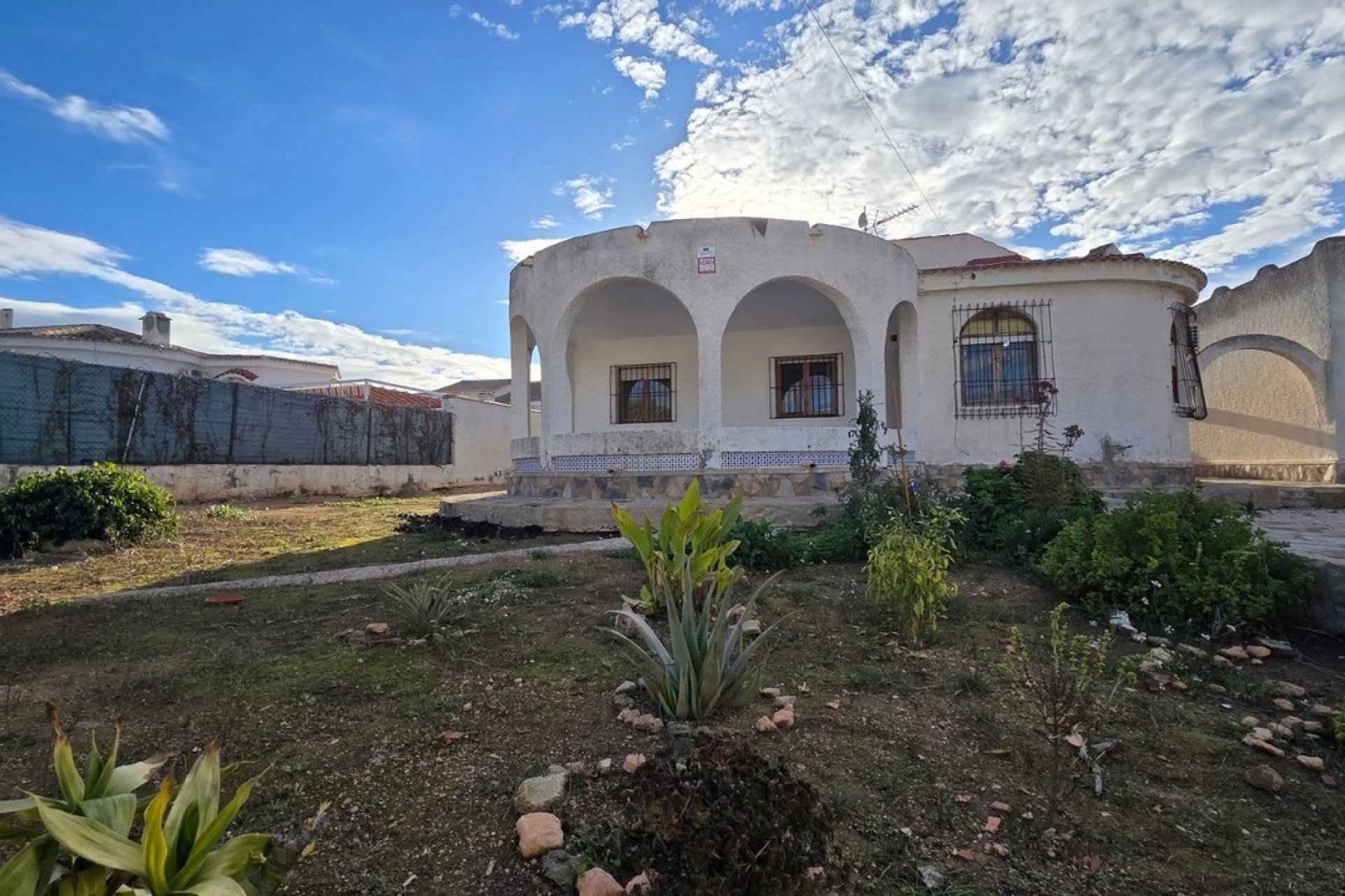 Használt Ingatlanok - Villa -
Torrevieja - Costa Blanca