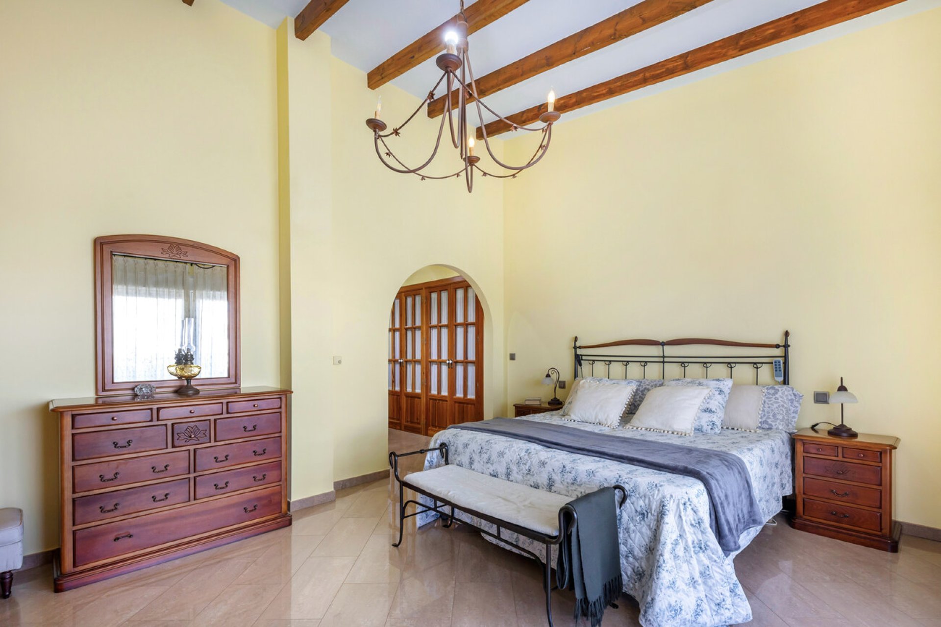 Használt Ingatlanok - Villa -
Torrevieja - Costa Blanca