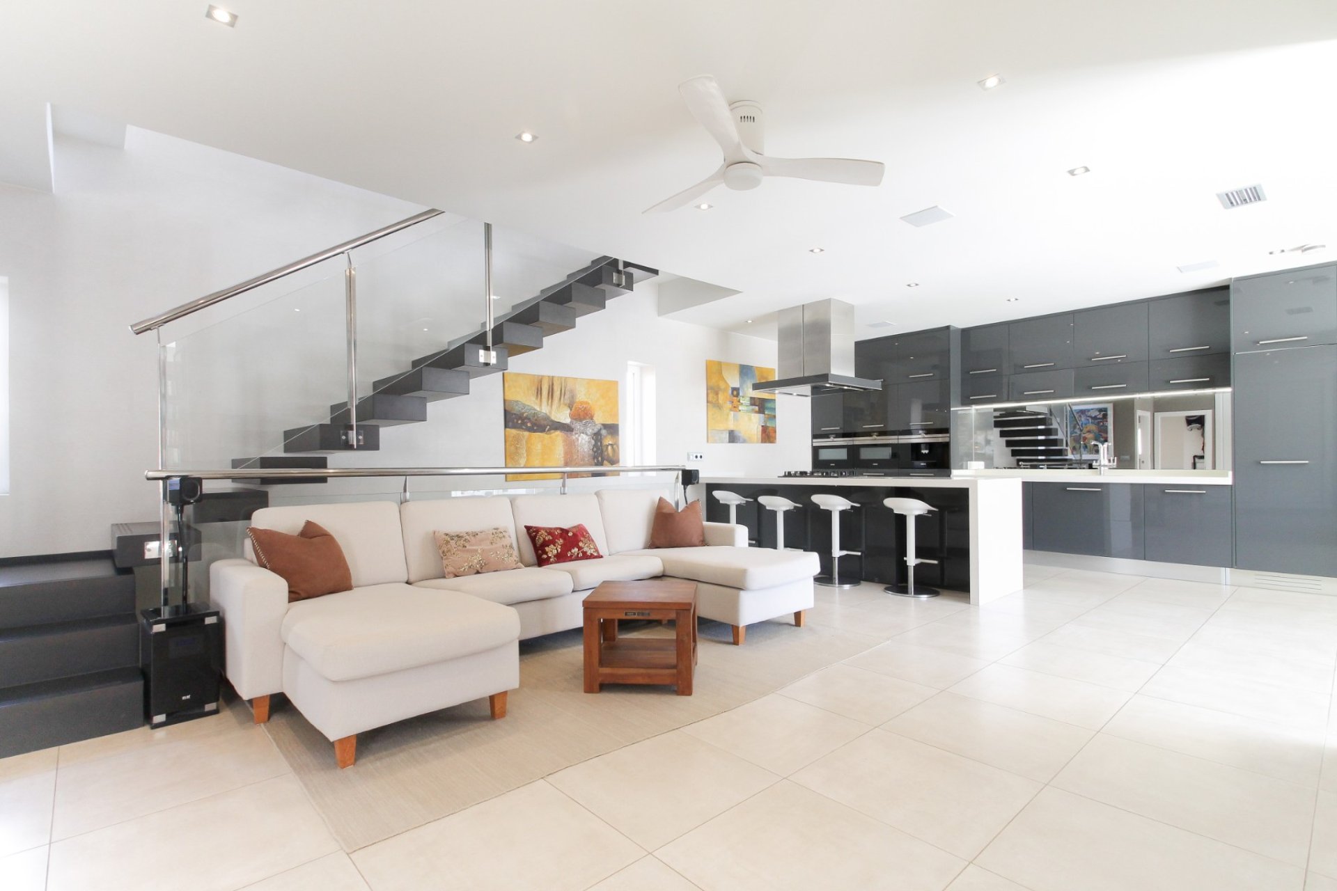 Használt Ingatlanok - Villa -
Torrevieja - Costa Blanca