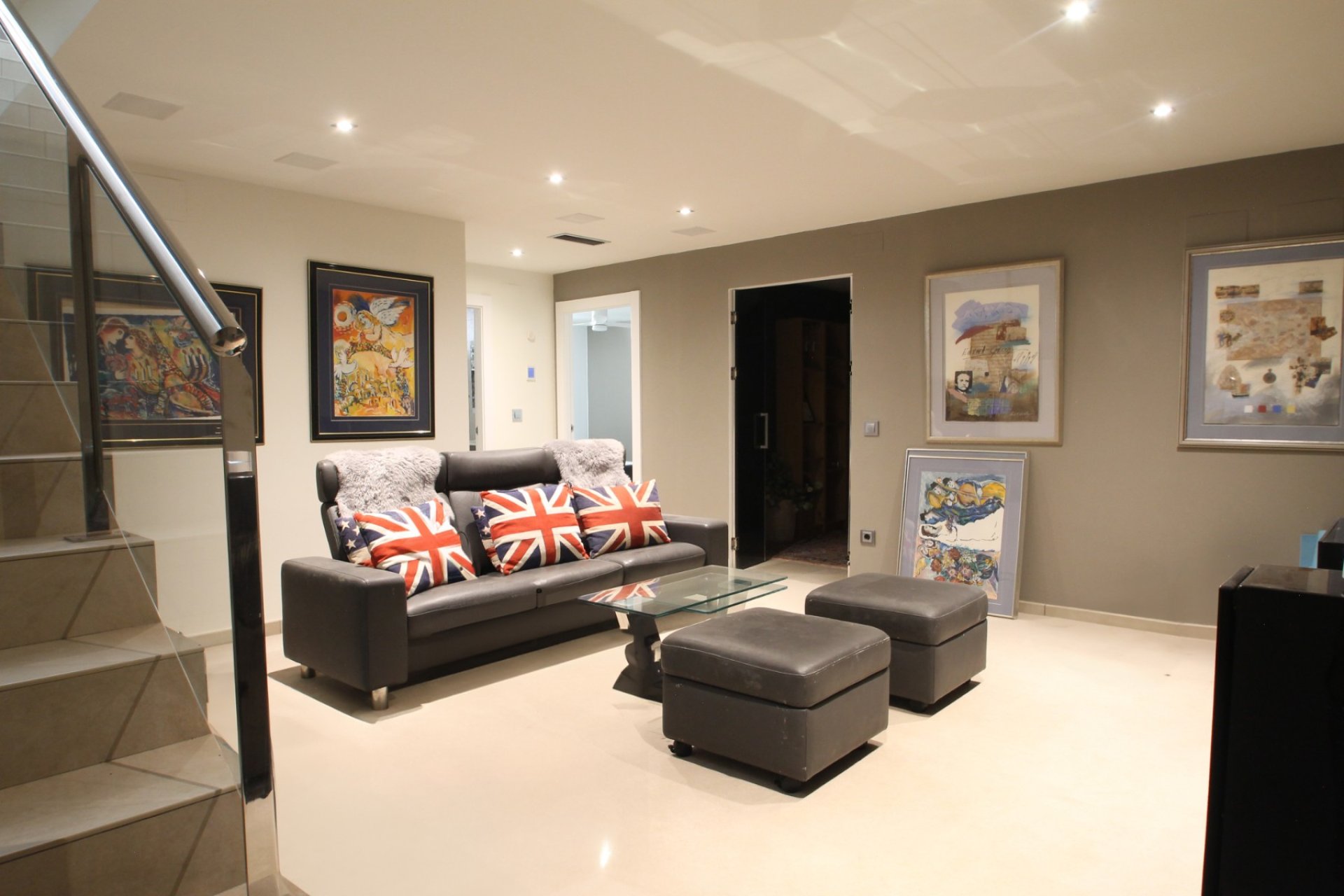 Használt Ingatlanok - Villa -
Torrevieja - Costa Blanca